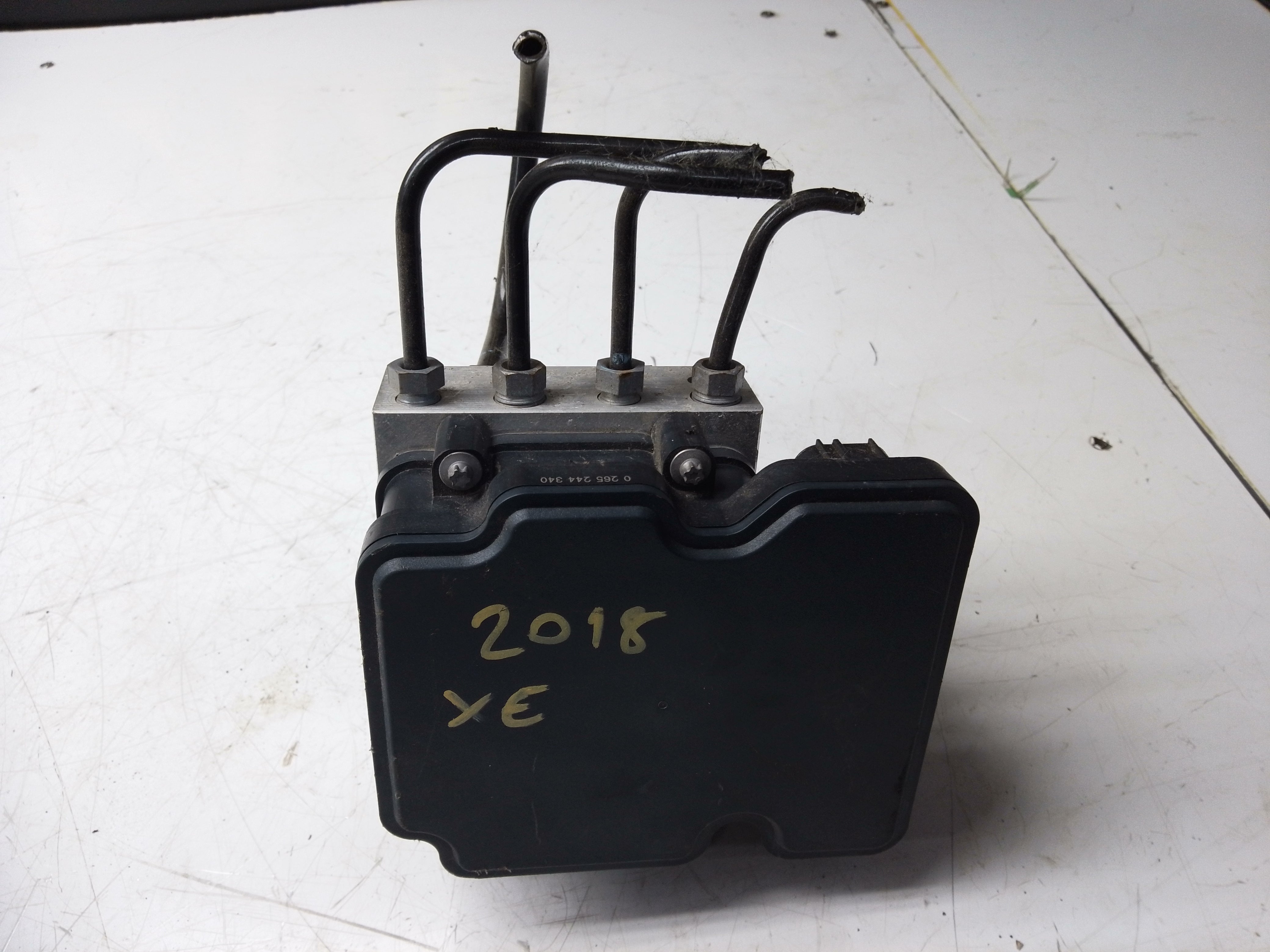 Jaguar XF X260 2017 ABS Pump Control Module Unit (HX73-14F447-AF)