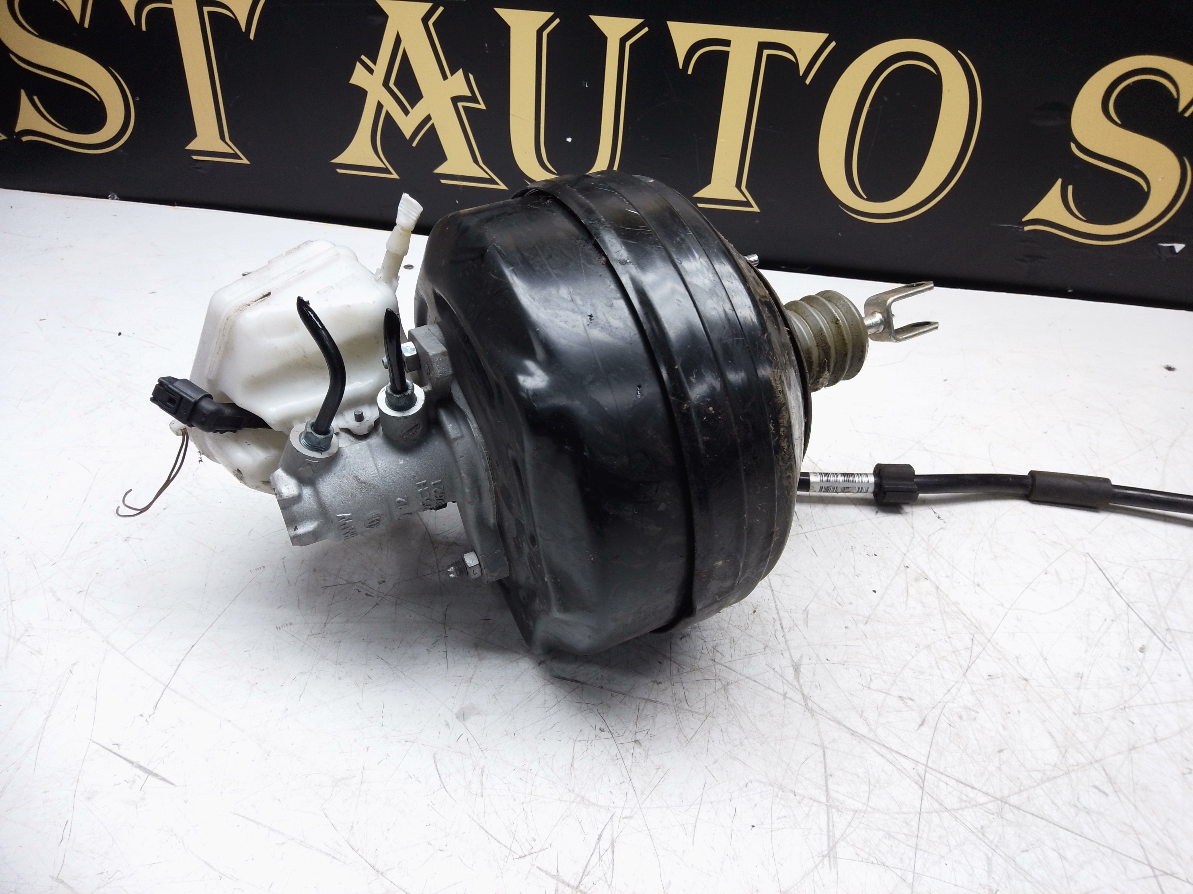 BMW 1 Series F20 2013 Brake Servo 2.0L Diesel (29408107701)