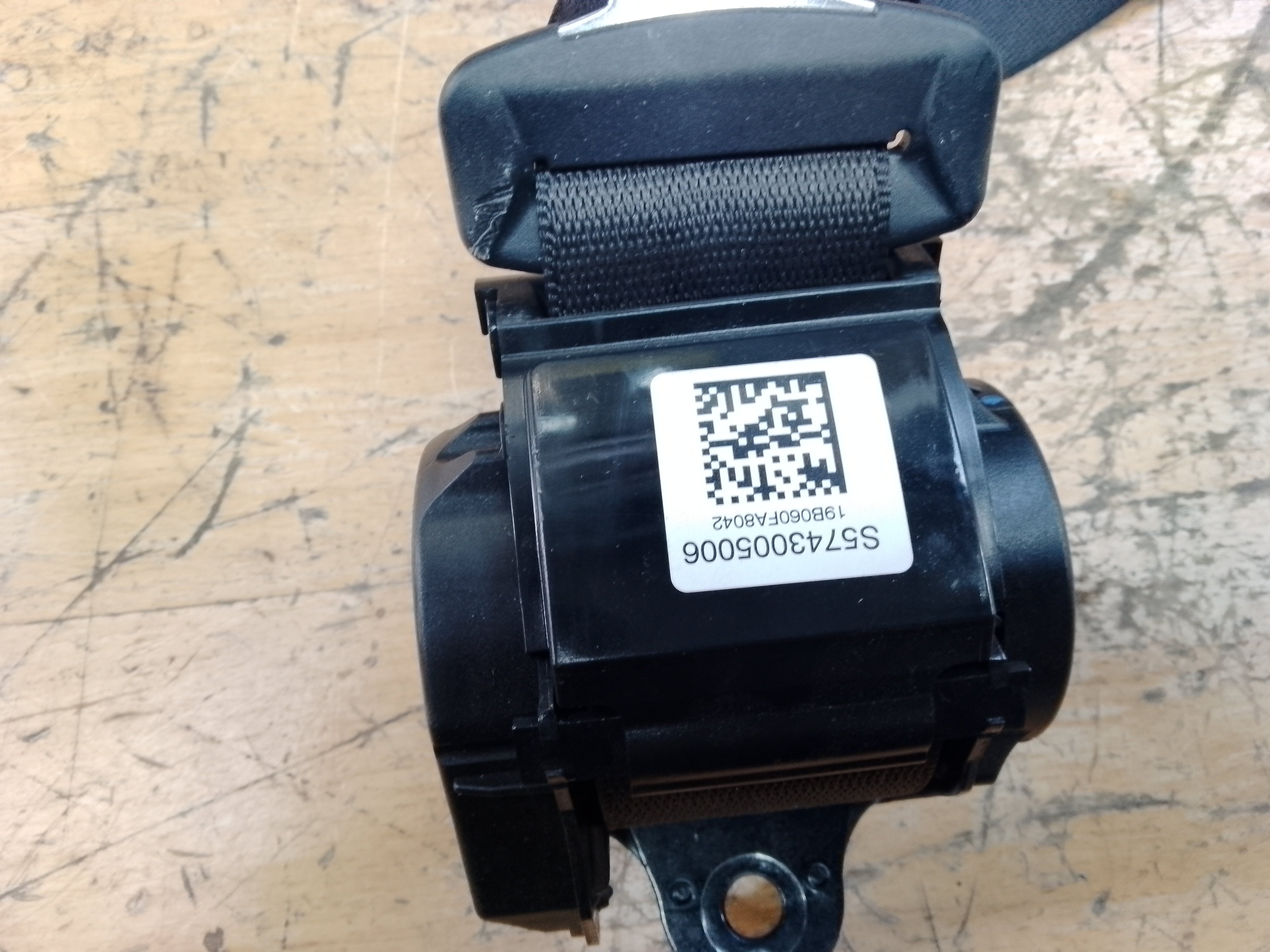 BMW 5 Series G30 M Sport Rear Centre Seat Belt (635775400B) (000.00-090.0H)