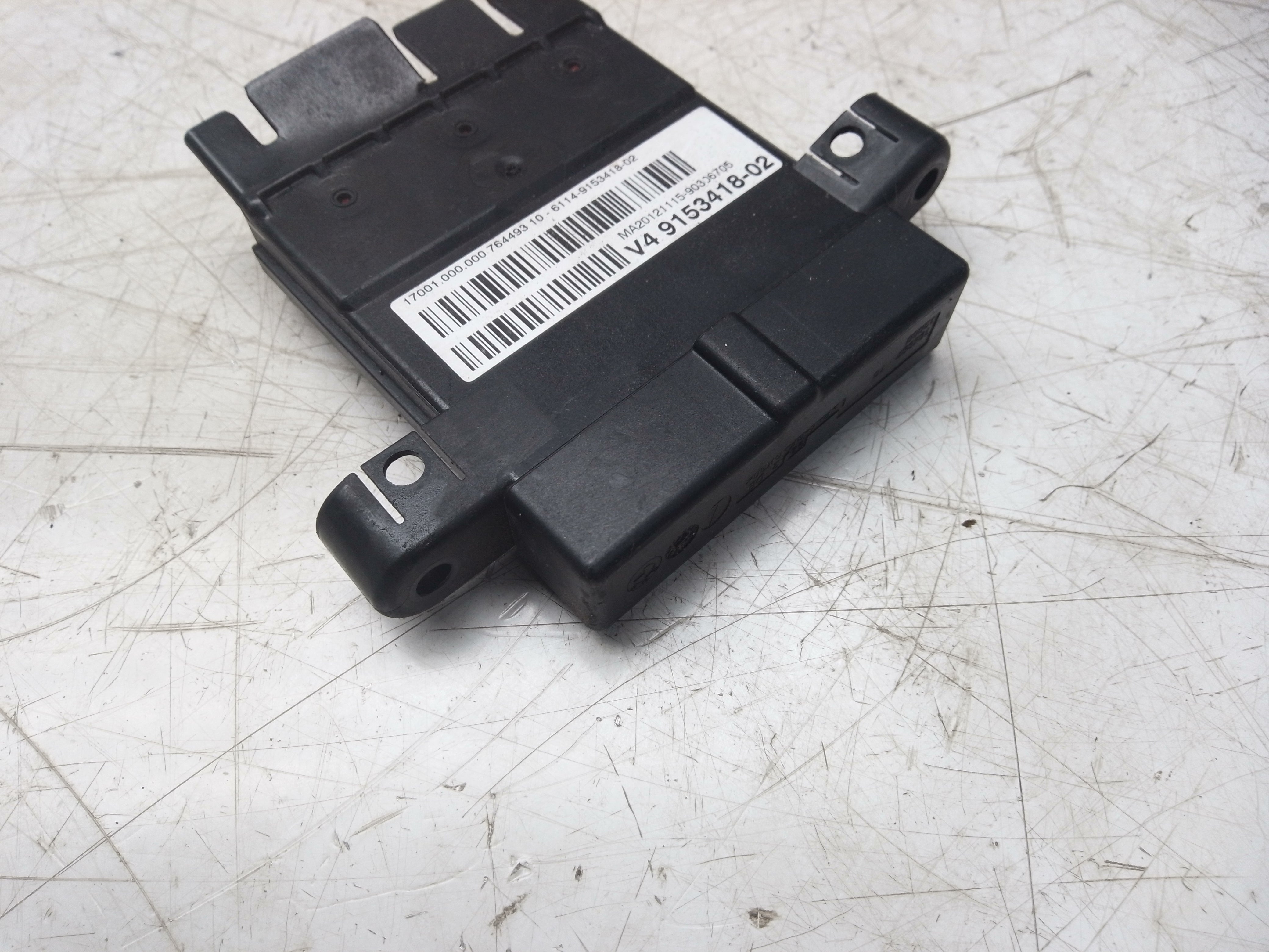 BMW 5 Series F10 2010–2016 Power Distribution Control Module Unit (9153418)