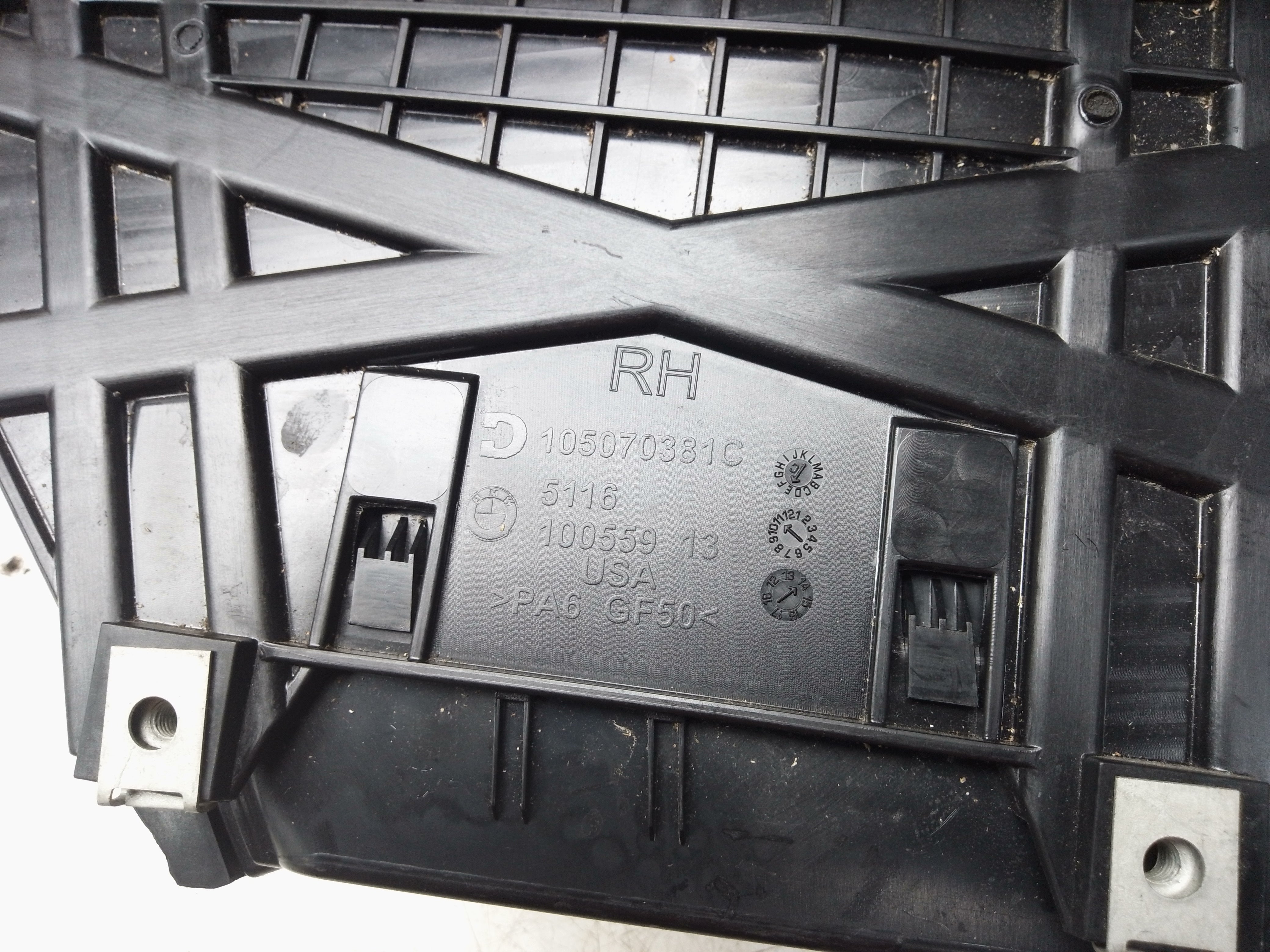 BMW X5 F15 2013-2018 Armrest Centre Console (9251992)