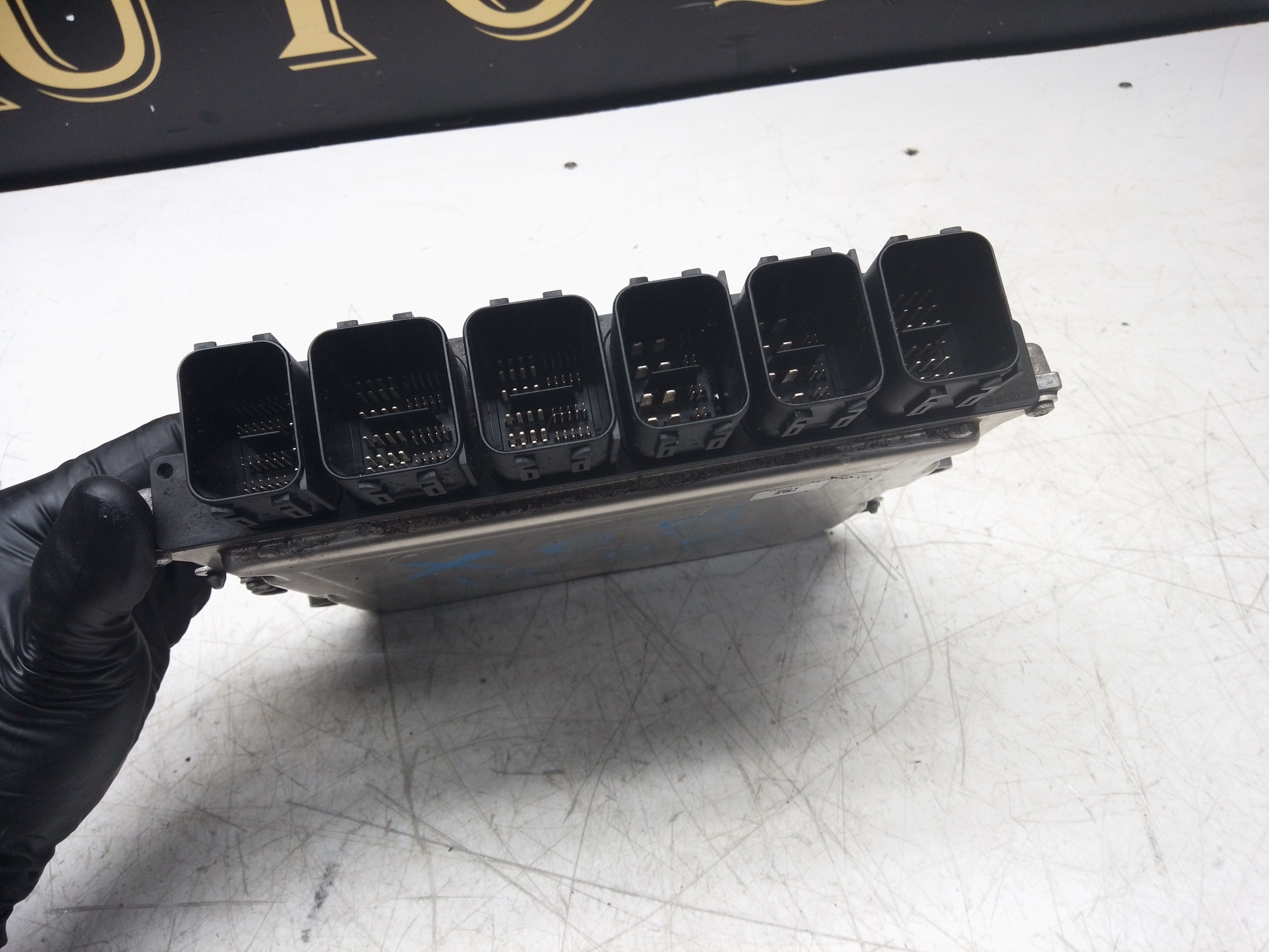 BMW G-Series G14 G15 G16 ECU Engine Control Unit Module (8479673-01)