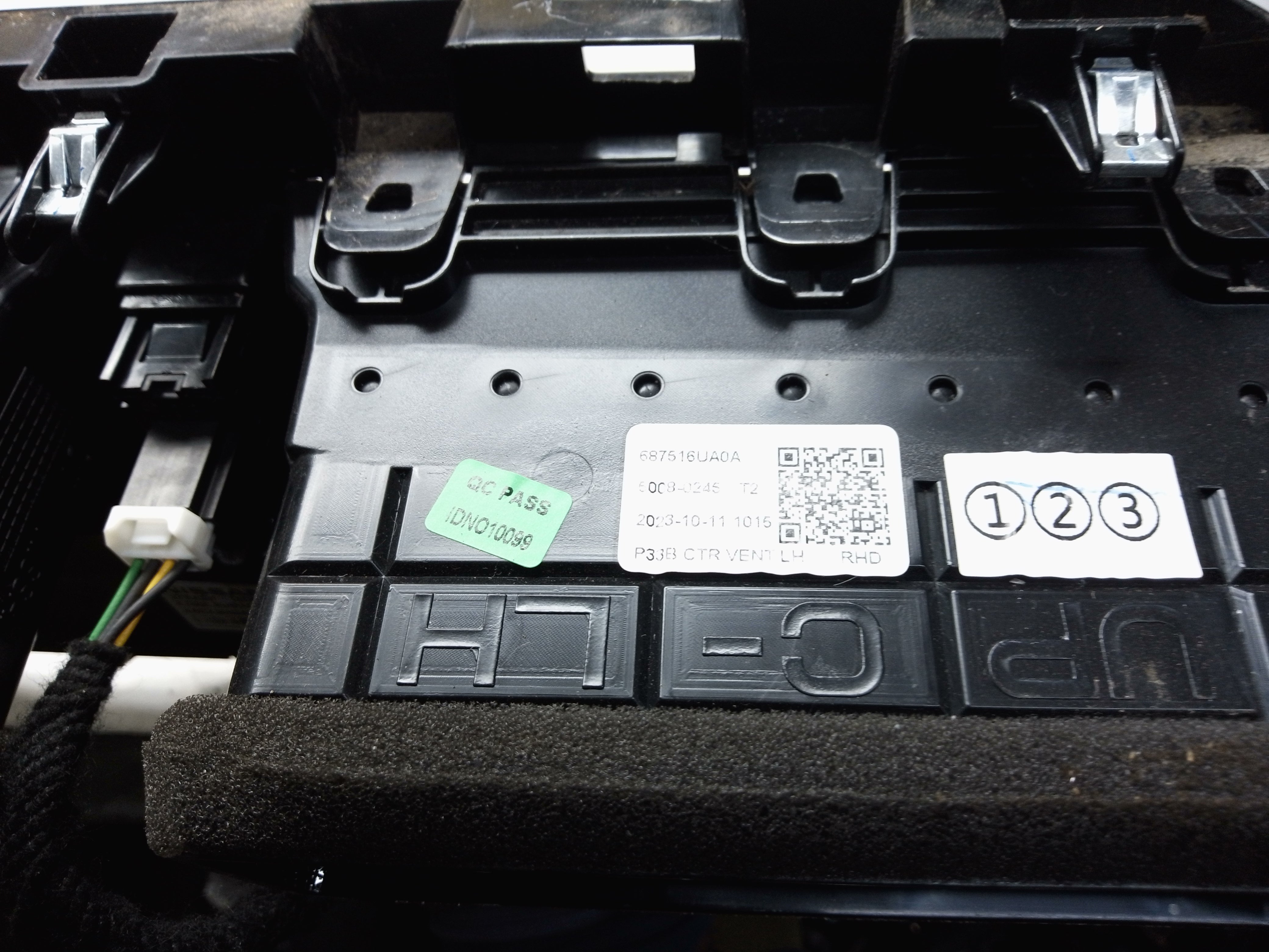 Nissan Qashqai J12 2023 Climate Control Unit Module (275006UM4C)