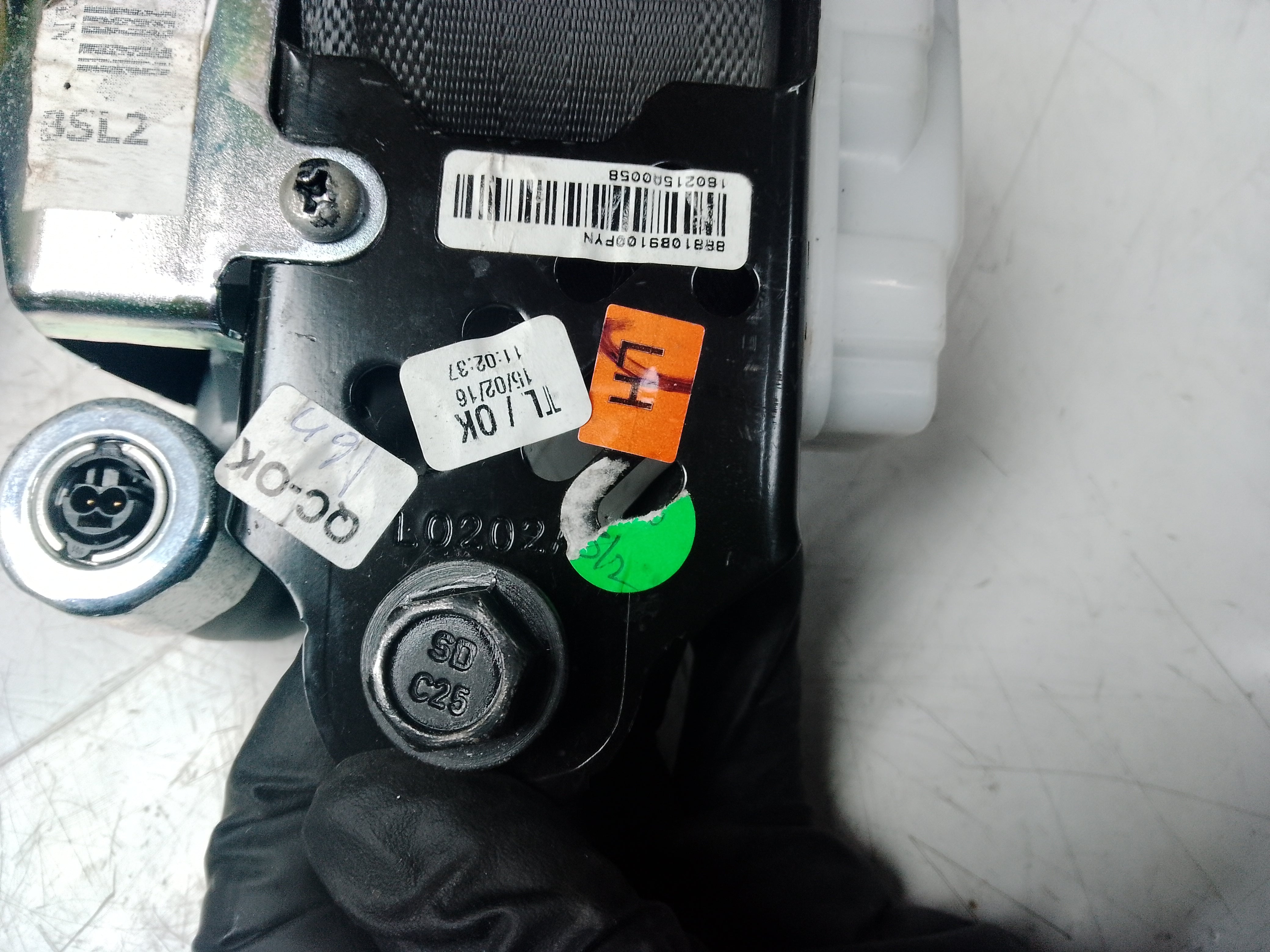 Hyundai i10 Mk2 2013-2019 Passenger Left Front Seat Belt (88810/20-B9100)