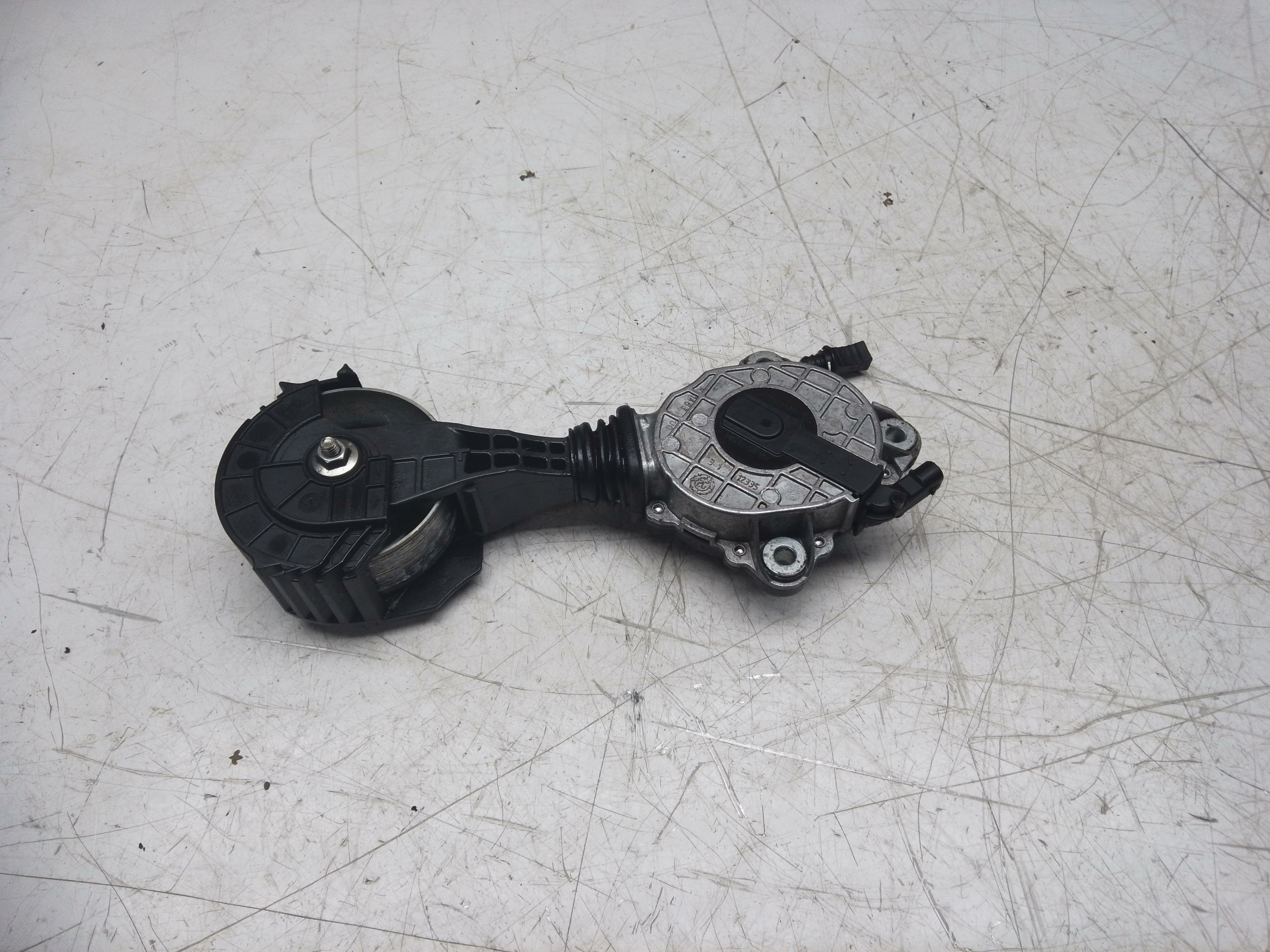 BMW F20 F21 F30 F31 F80 Belt Tensioner (N13B16A) (11287534400) (V7598832800)