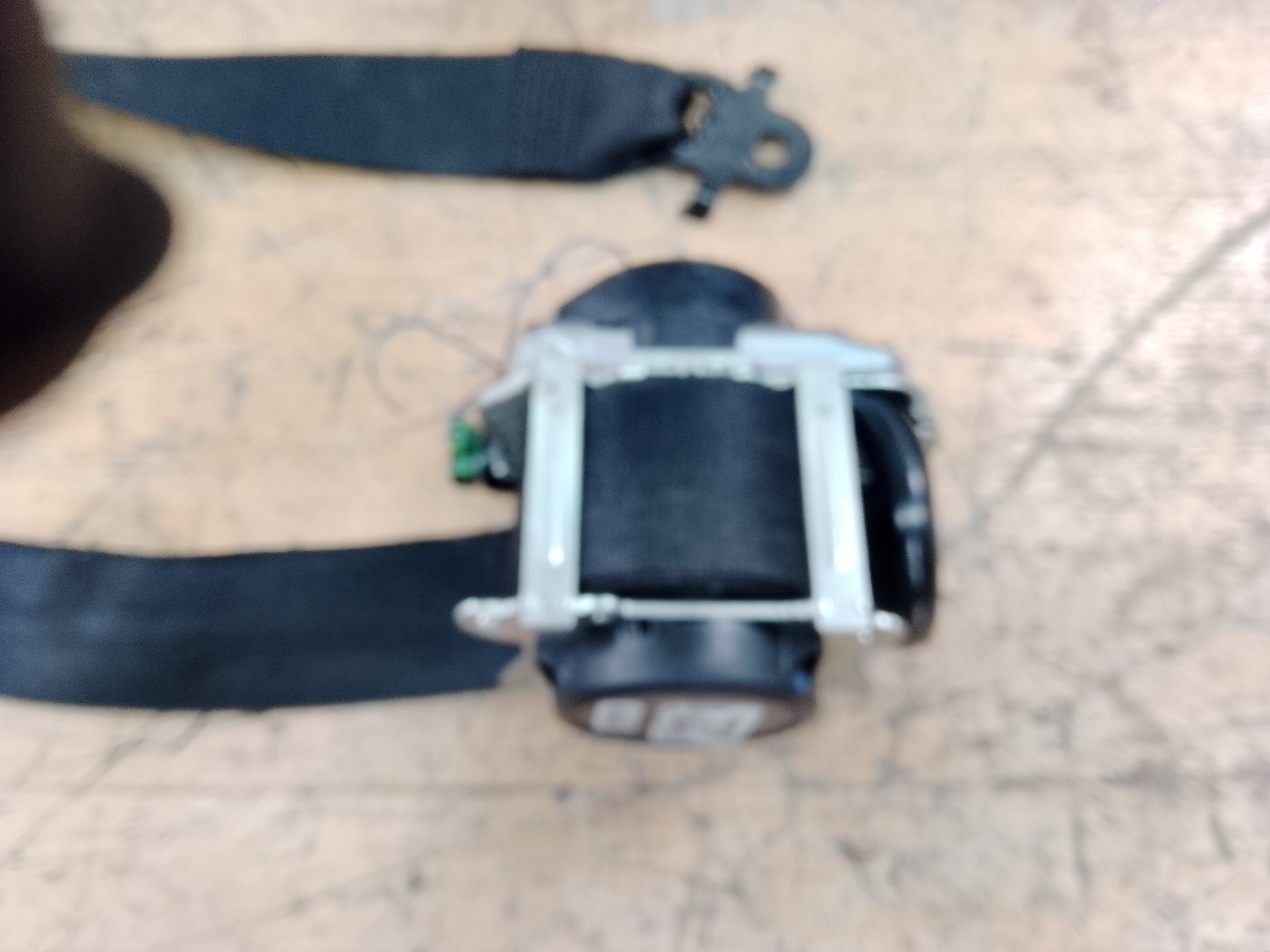 BMW X5 Series F15 Passenger Left Seat Belt Pretensioner (624640100E)