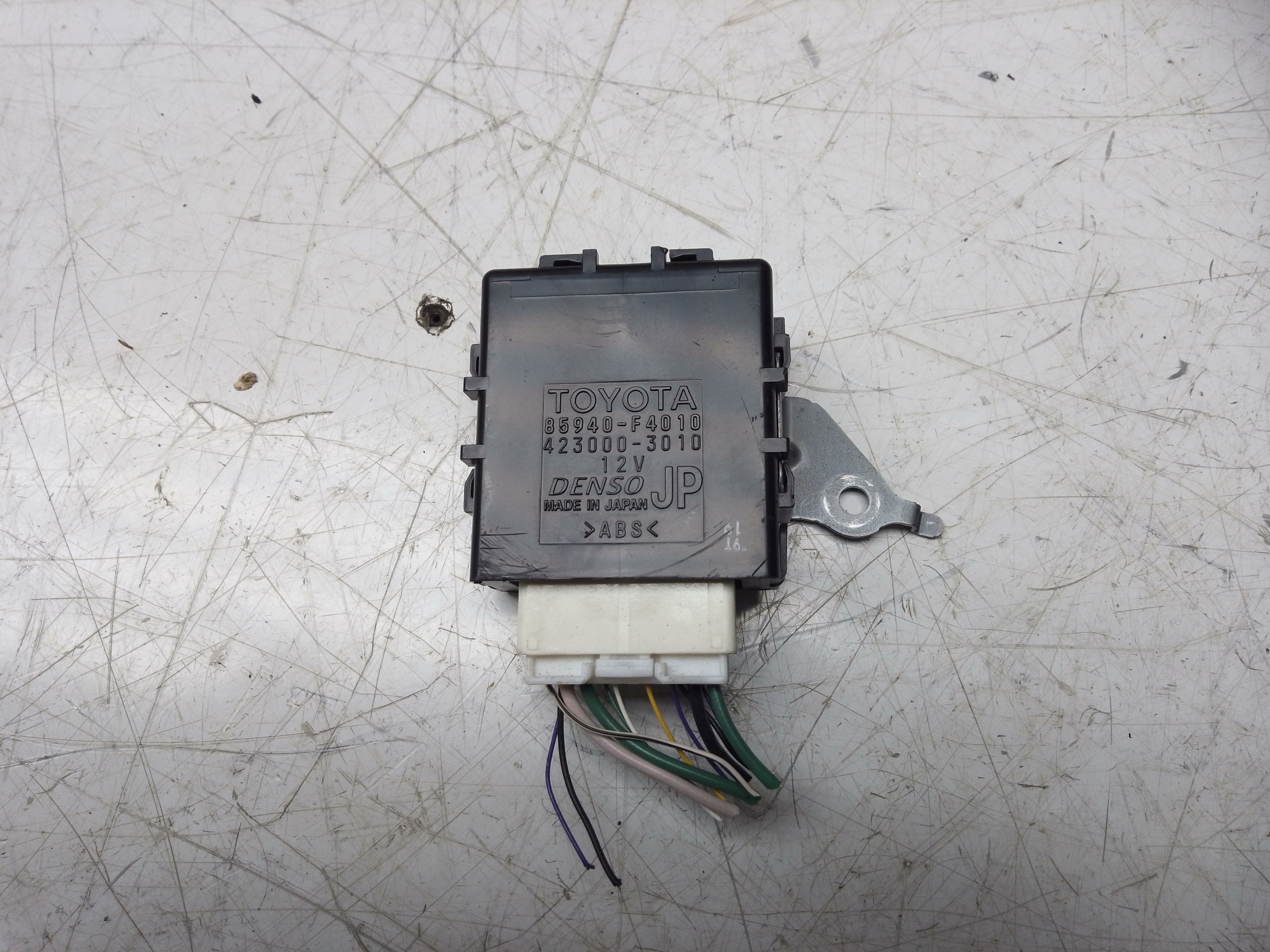 Toyota C-HR 2021 Wiper Control Module ECU Unit (85940-F4010)