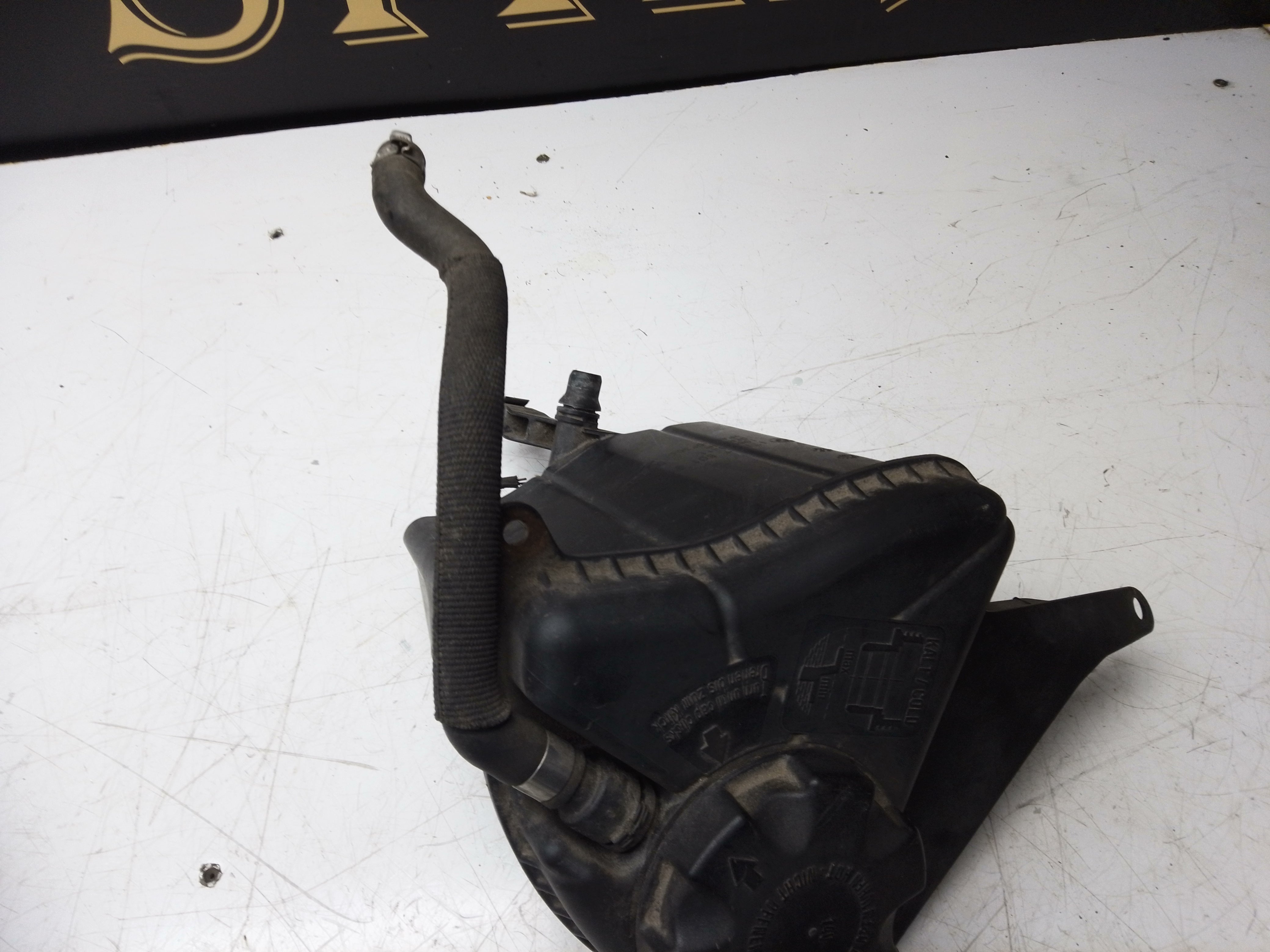 BMW 5 Series 520D F10 F11 2010–2015 Expansion Bottle (10808611)