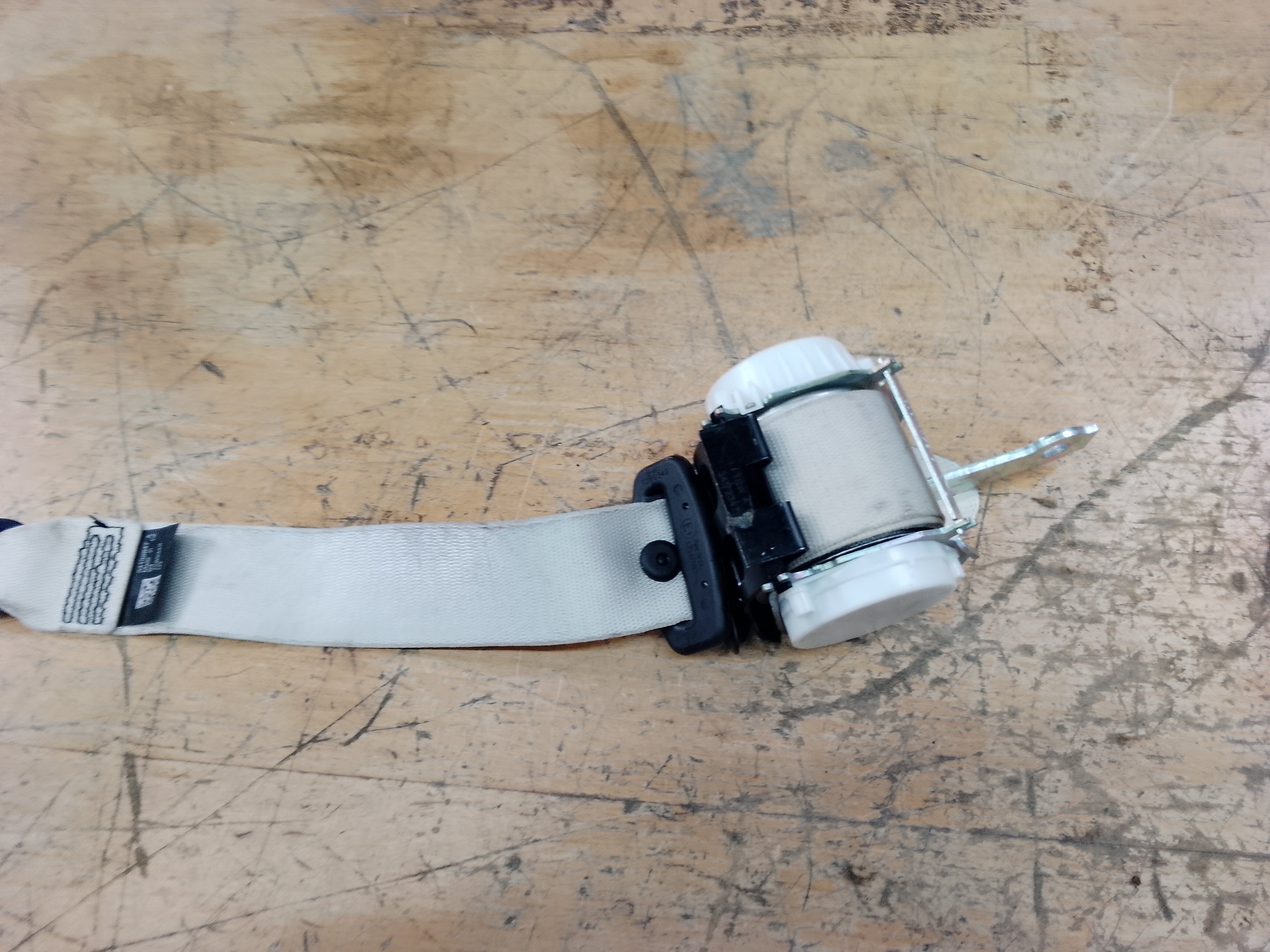 BMW 6 Series F06 Driver’s Right Rear Seat Belt Seat Belt (34132947A) (34133149A)