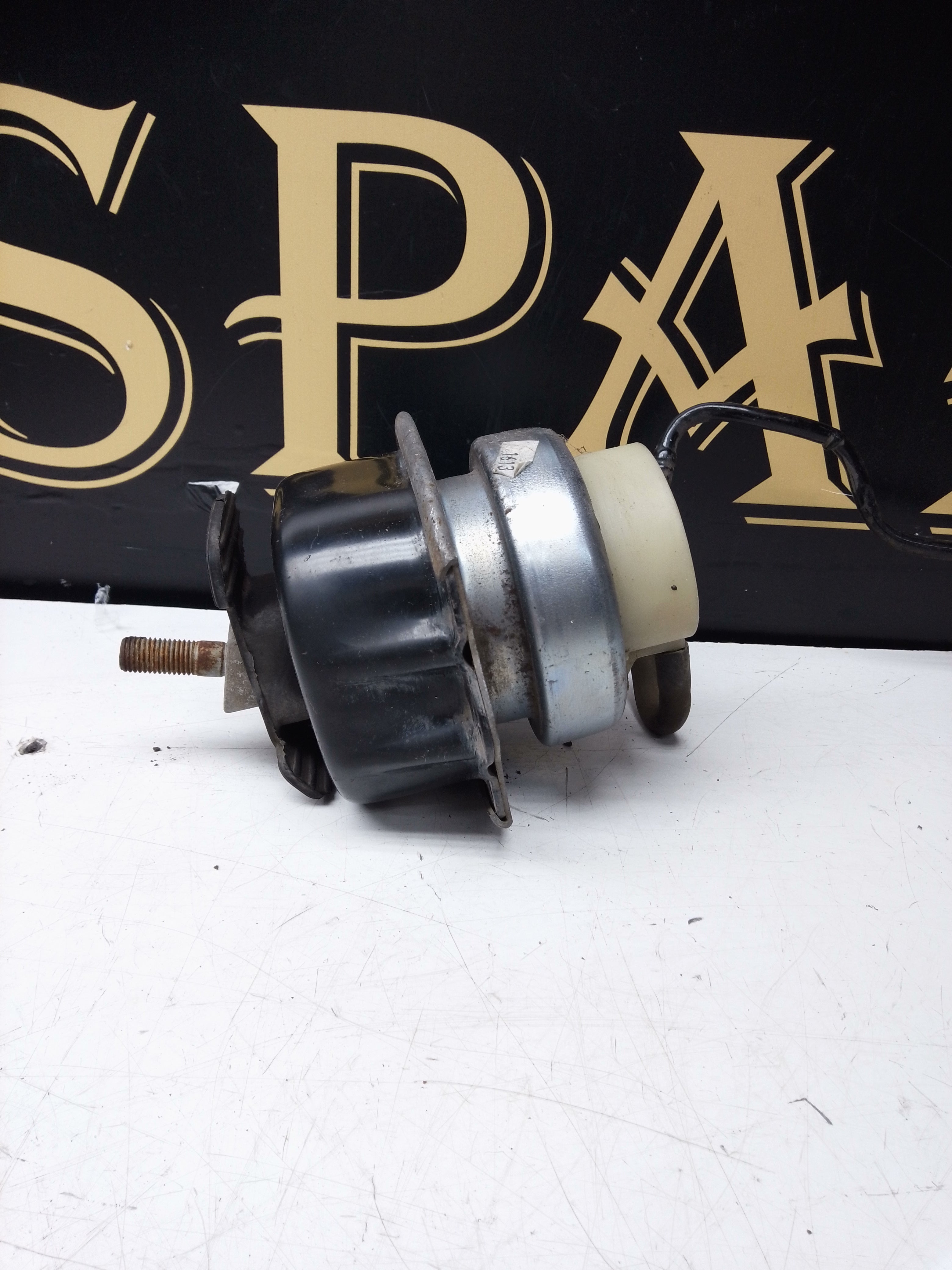 BMW X5 F15 3.0 Diesel Front Left Passenger Side Engine Mount 160042-12 – 2013–2018