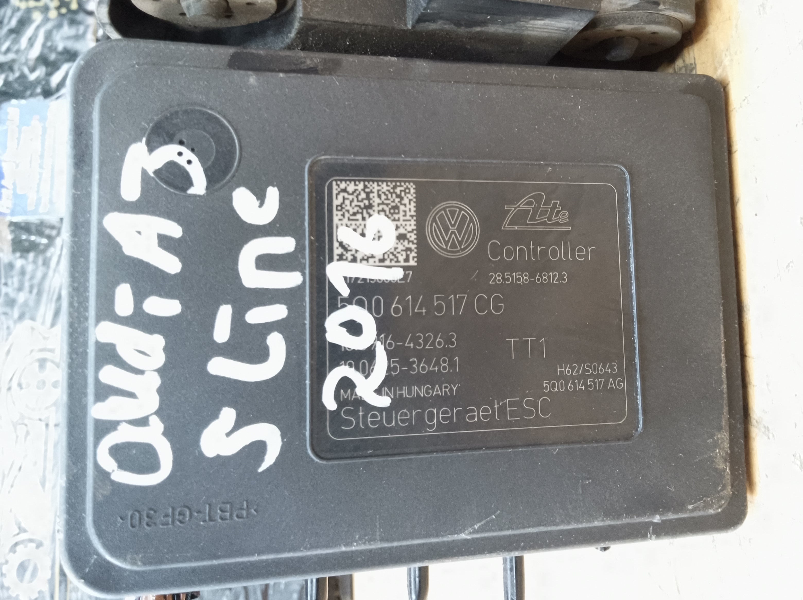 Audi A3 S line / VW Golf 2016 ABS Pump ECU (5Q0614517CG) (10.0220-0998.4)