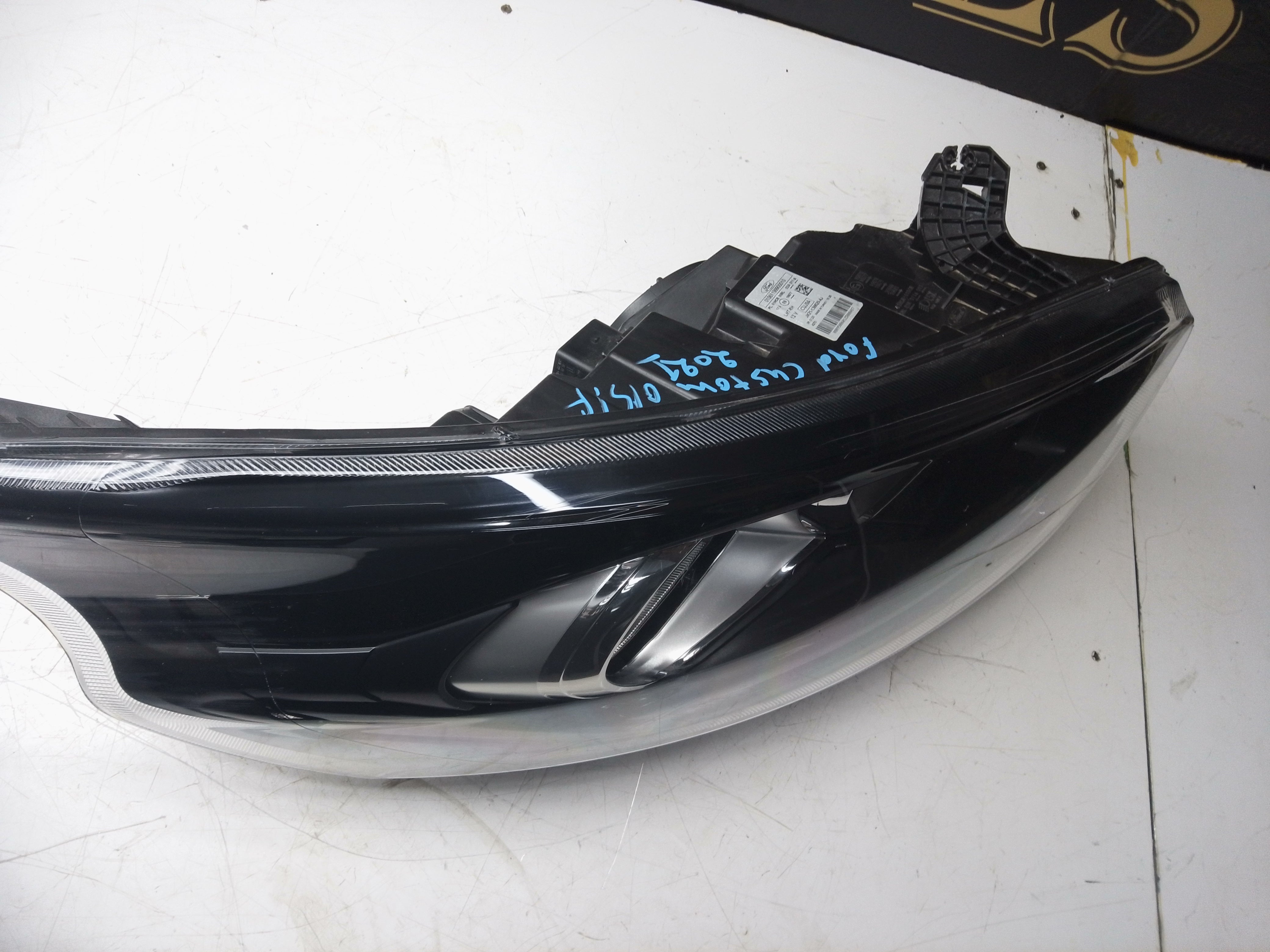 Ford Transit Custom 2021 Right Headlight (JK21-13W029-AJ)