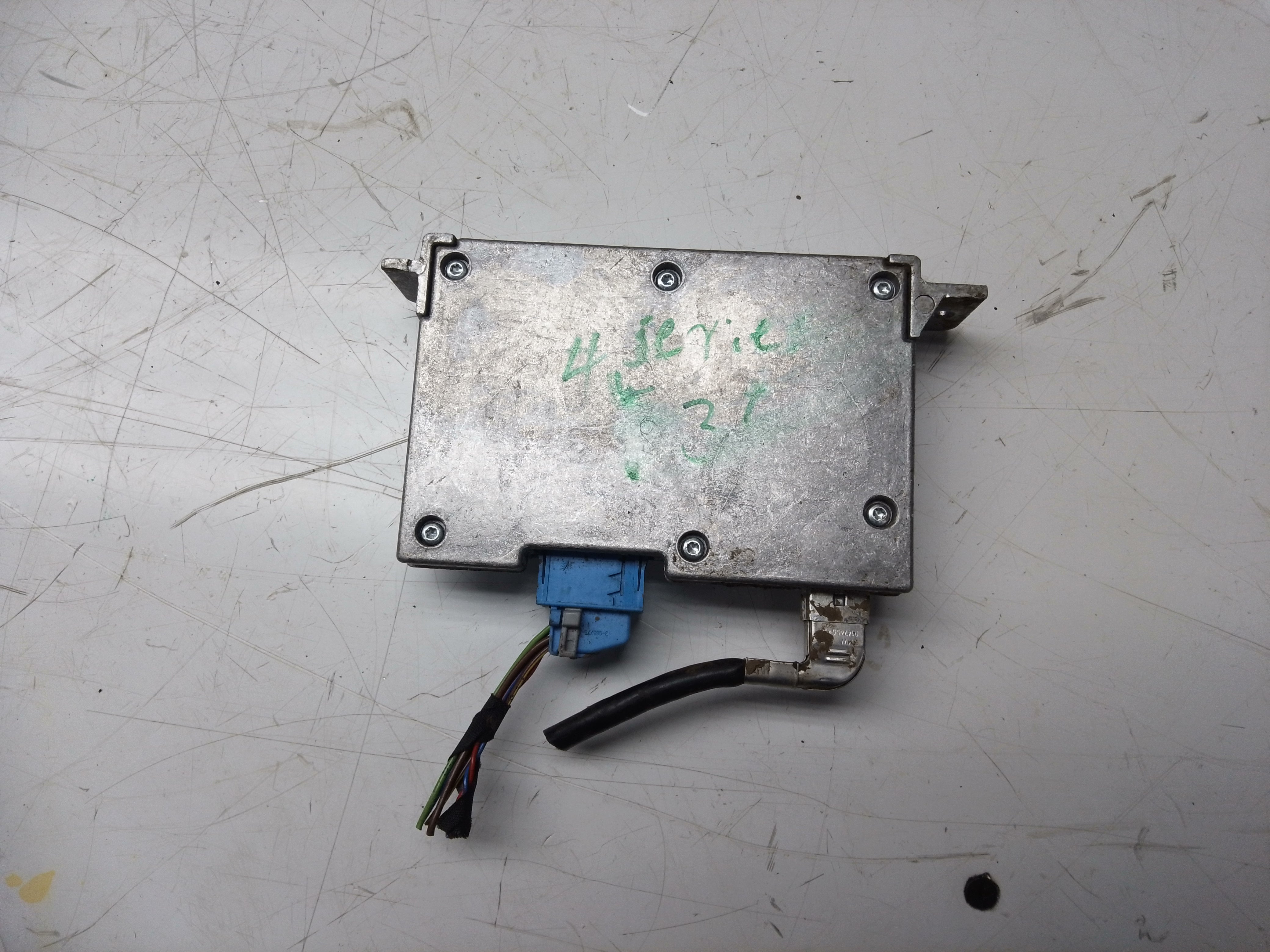BMW 1 & 4 series 2016–2019 Camera Control Unit Module (9399247-01)