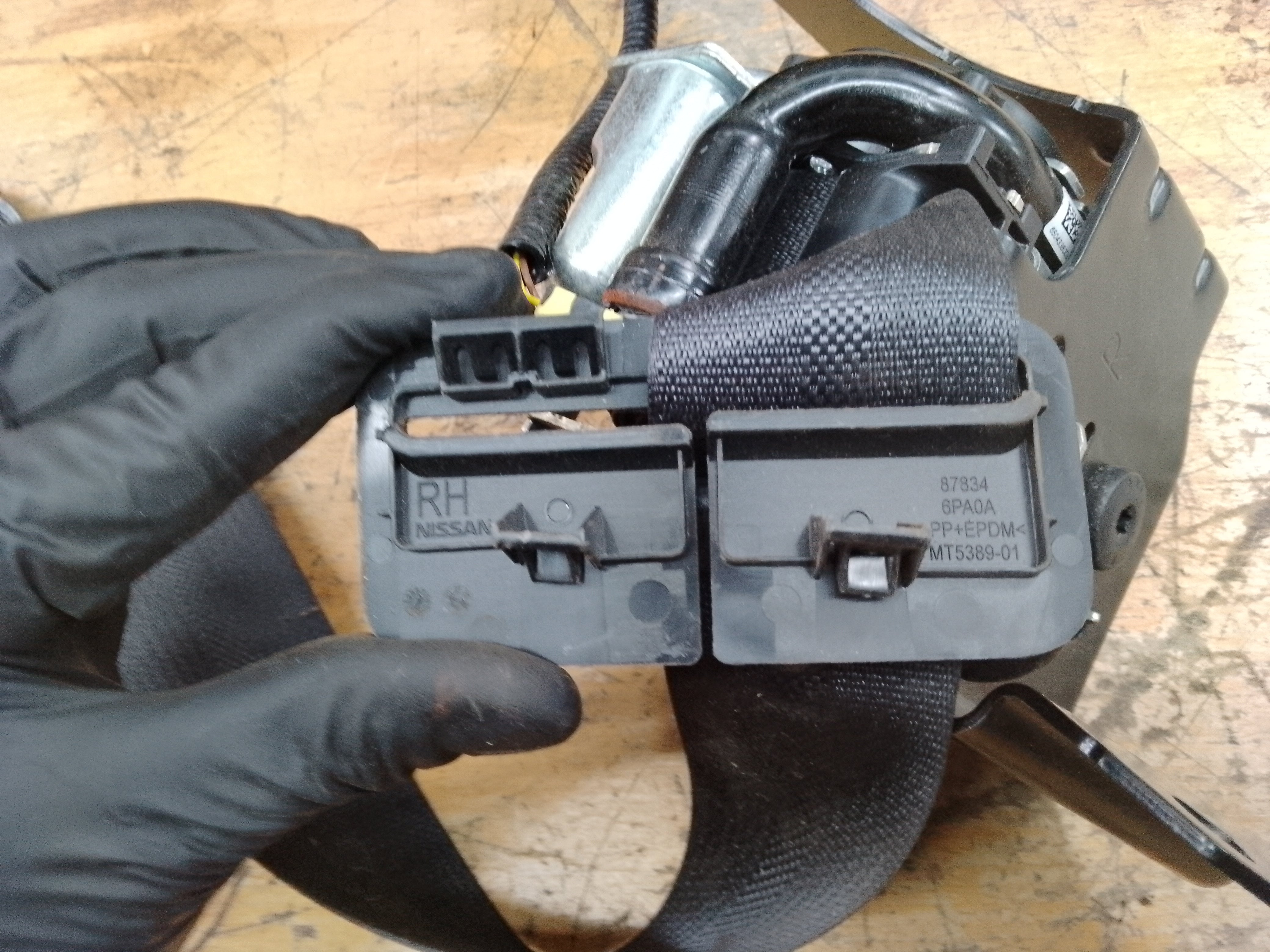 Nissan Juke 2023 F16 Rear Right Seatbelt (88884-6PA0B) (888846PA0B) (0719108)