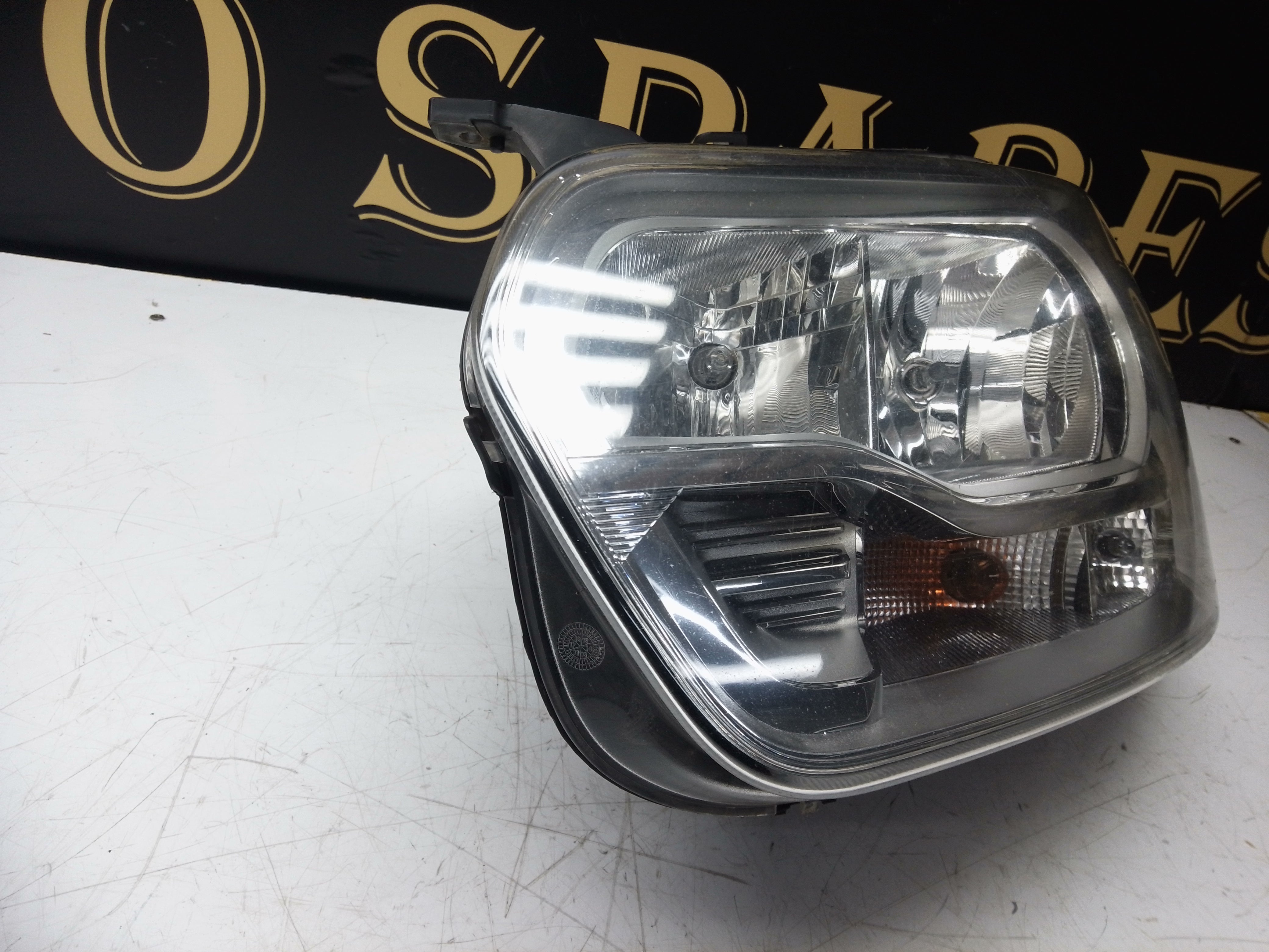 Ford Transit Left Headlight 2014–2018 (BK31-13W030-AF)