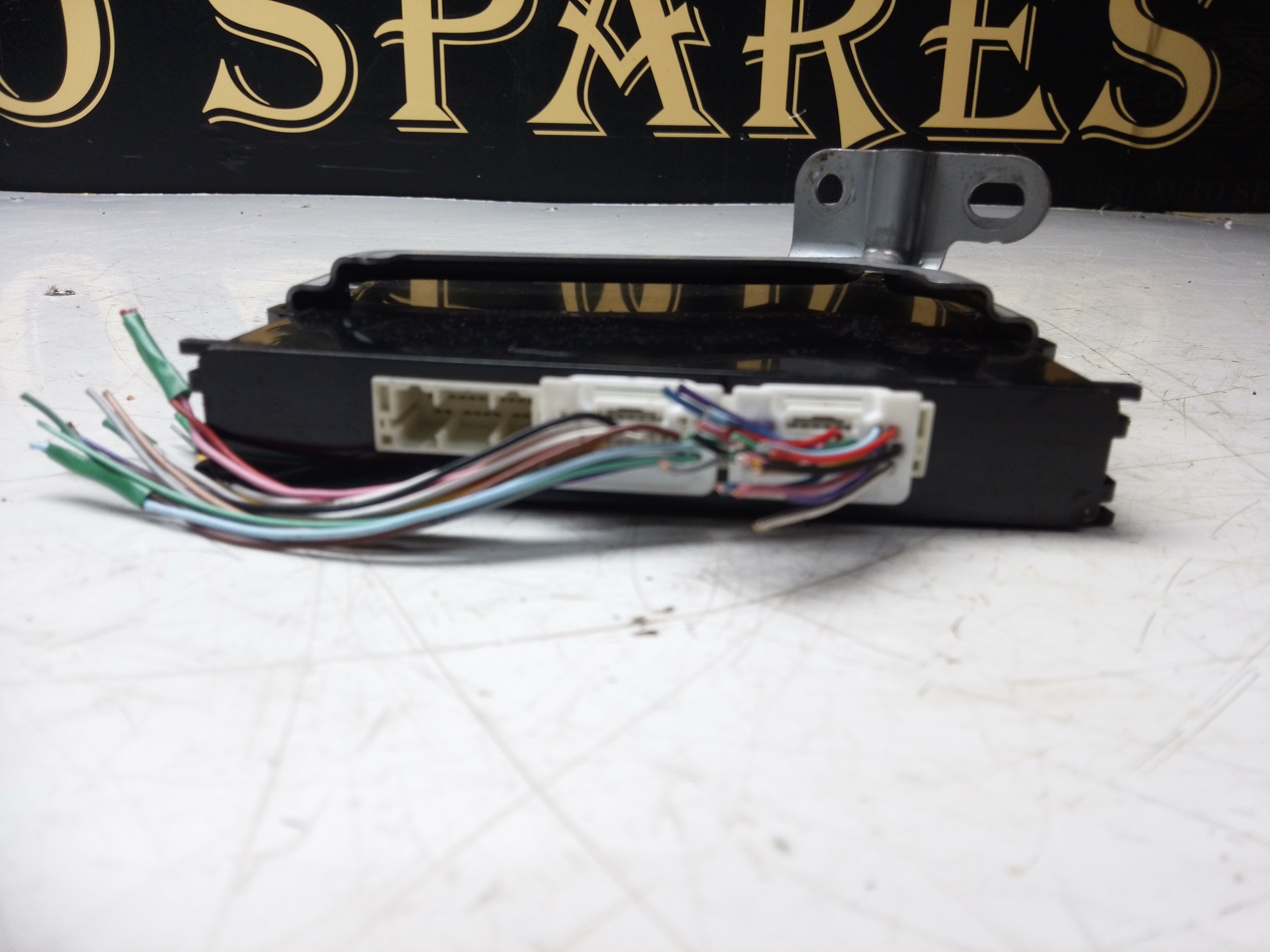 Toyota C-HR 2016–2023 Smart Key Control Module Unit (89990-F4040)