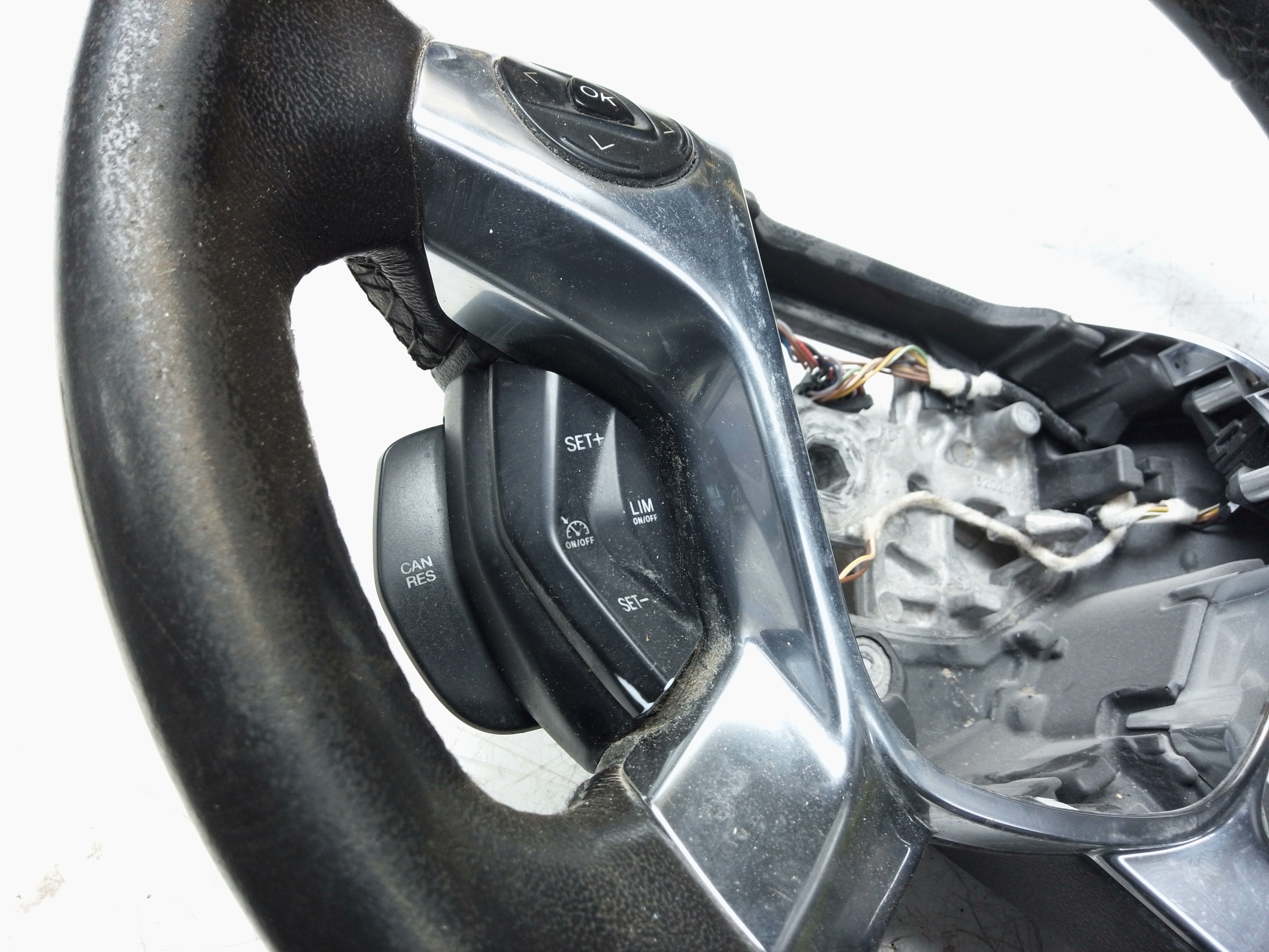 Ford Transit 350 2019 Steering Wheel (DT11-3600-GA35B8)