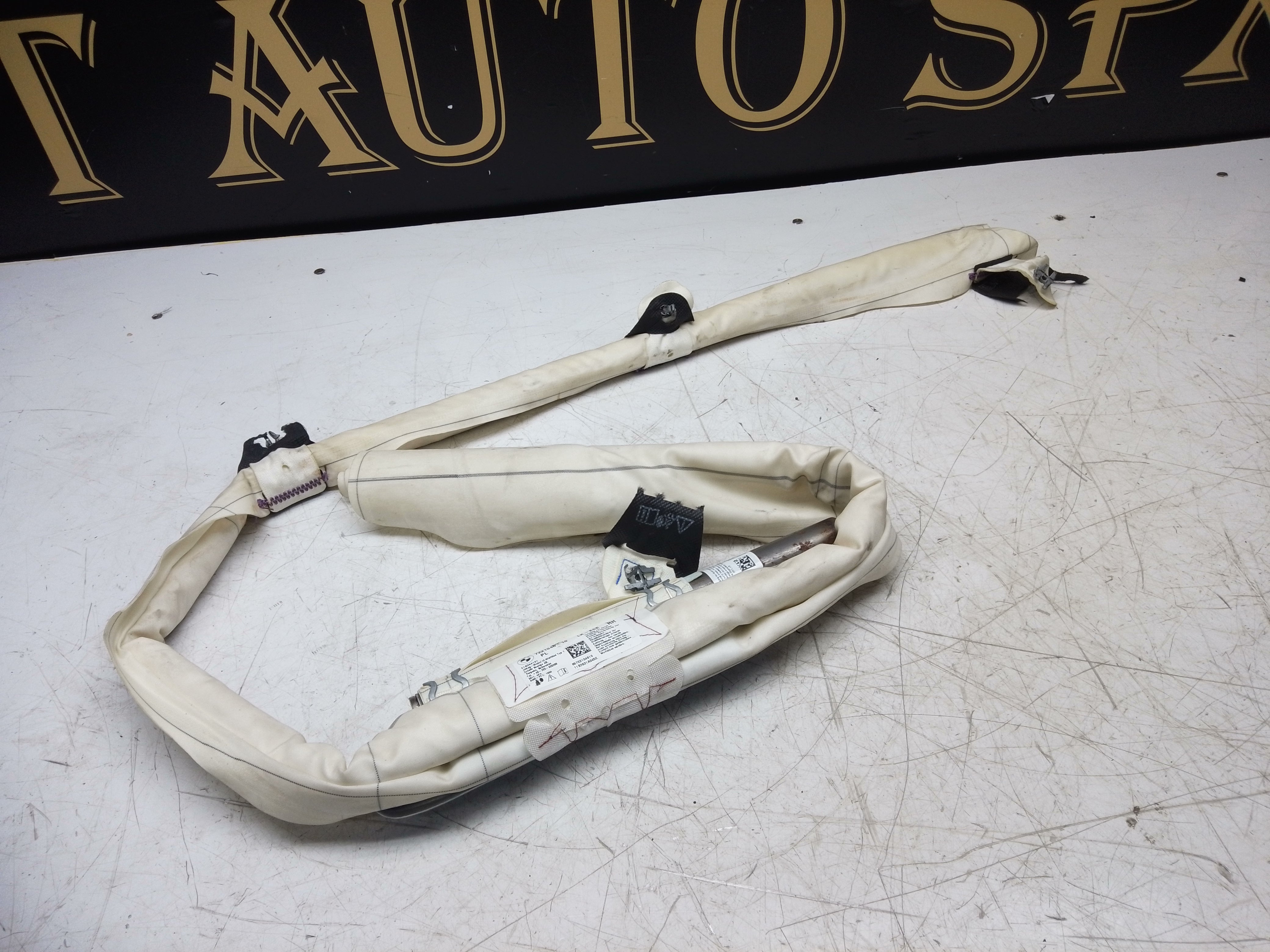 BMW 1 Series F20 2010-2019 OS Driver Side Roof Curtain Airbag (7221046-10)