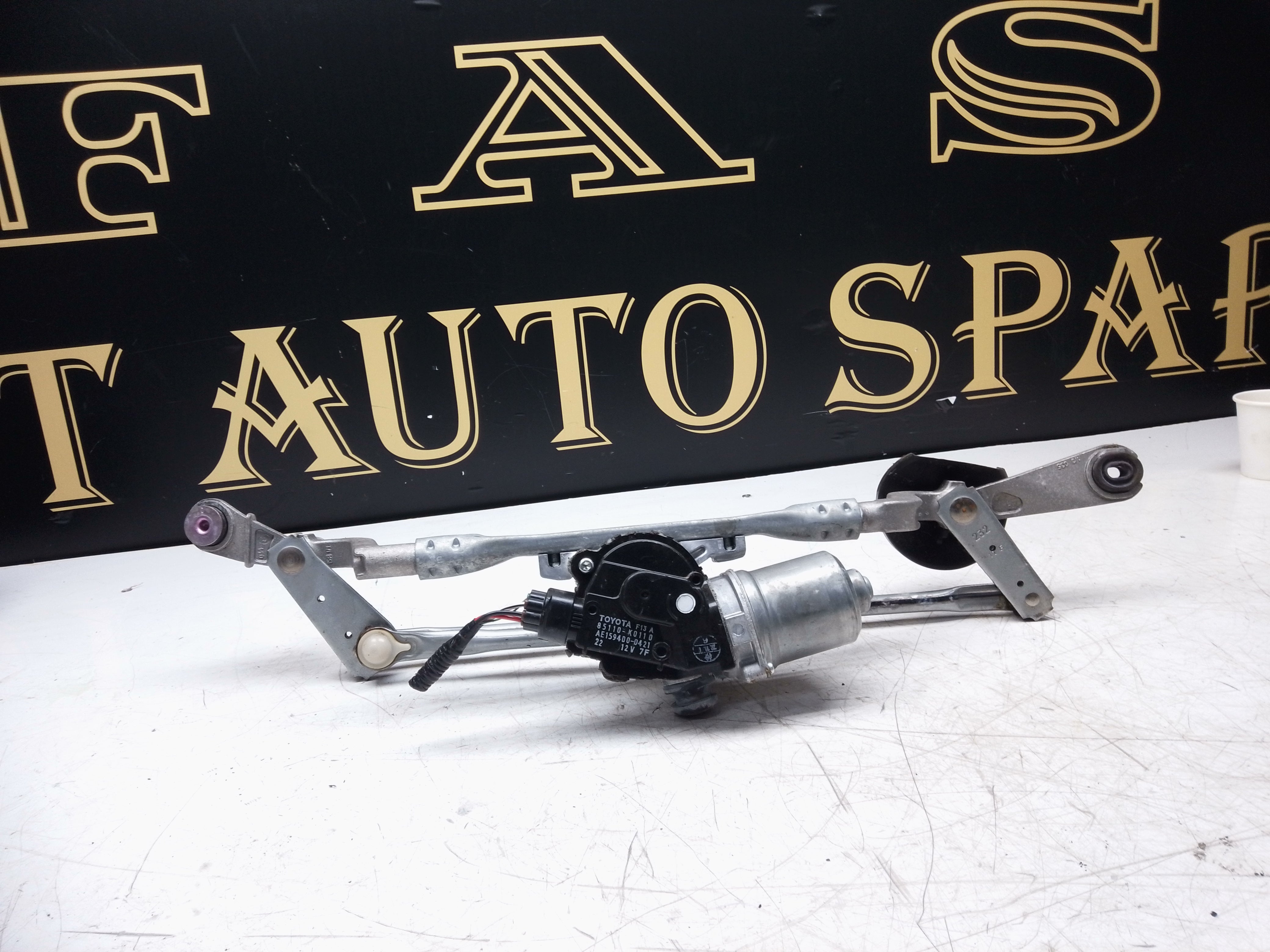 Toyota Yaris 2021–ON Front Wiper Motor & Linkage (85110-K0110)