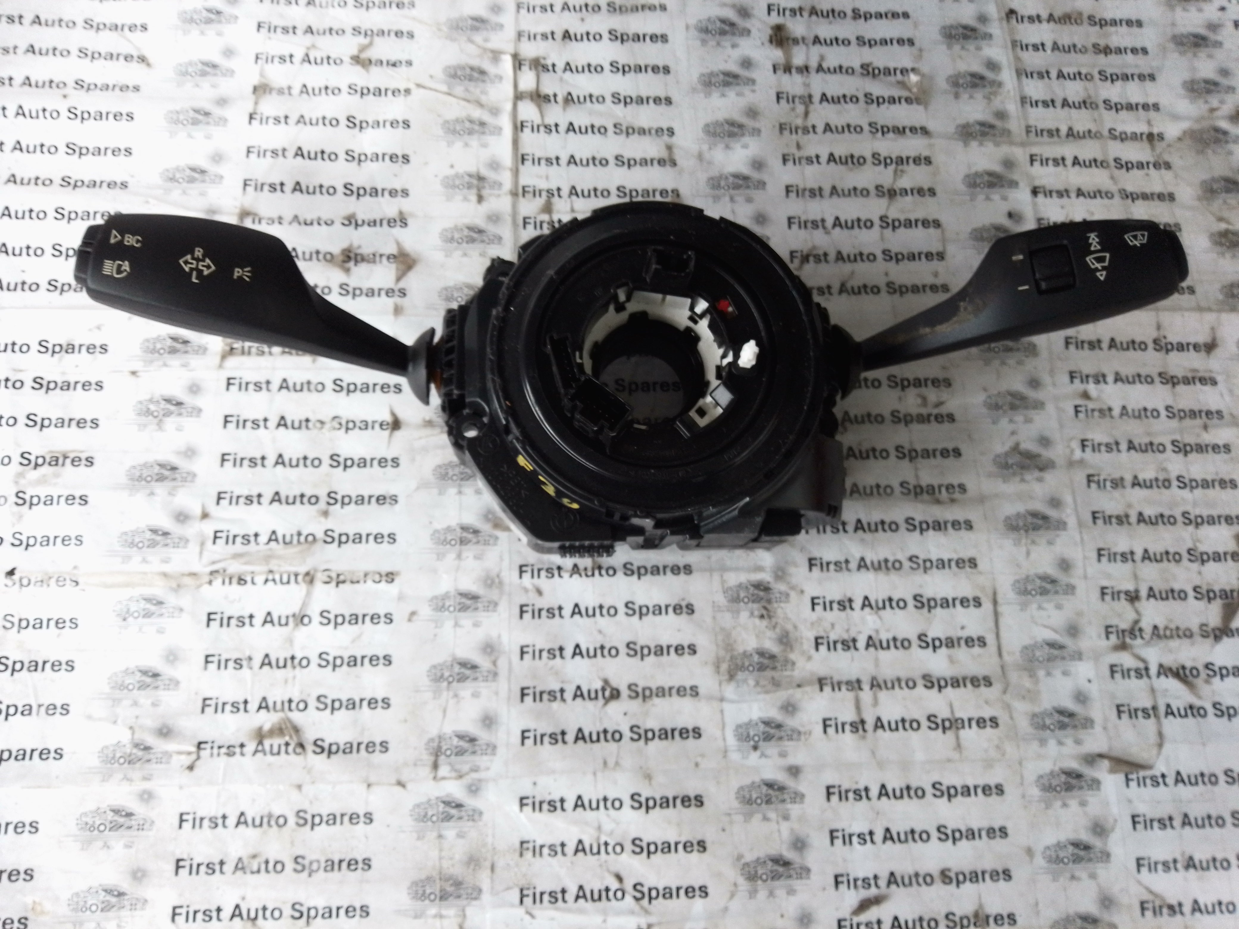 BMW 3 Series F30 F31 Squib Indicator Stalk Switch (10112149-02)
