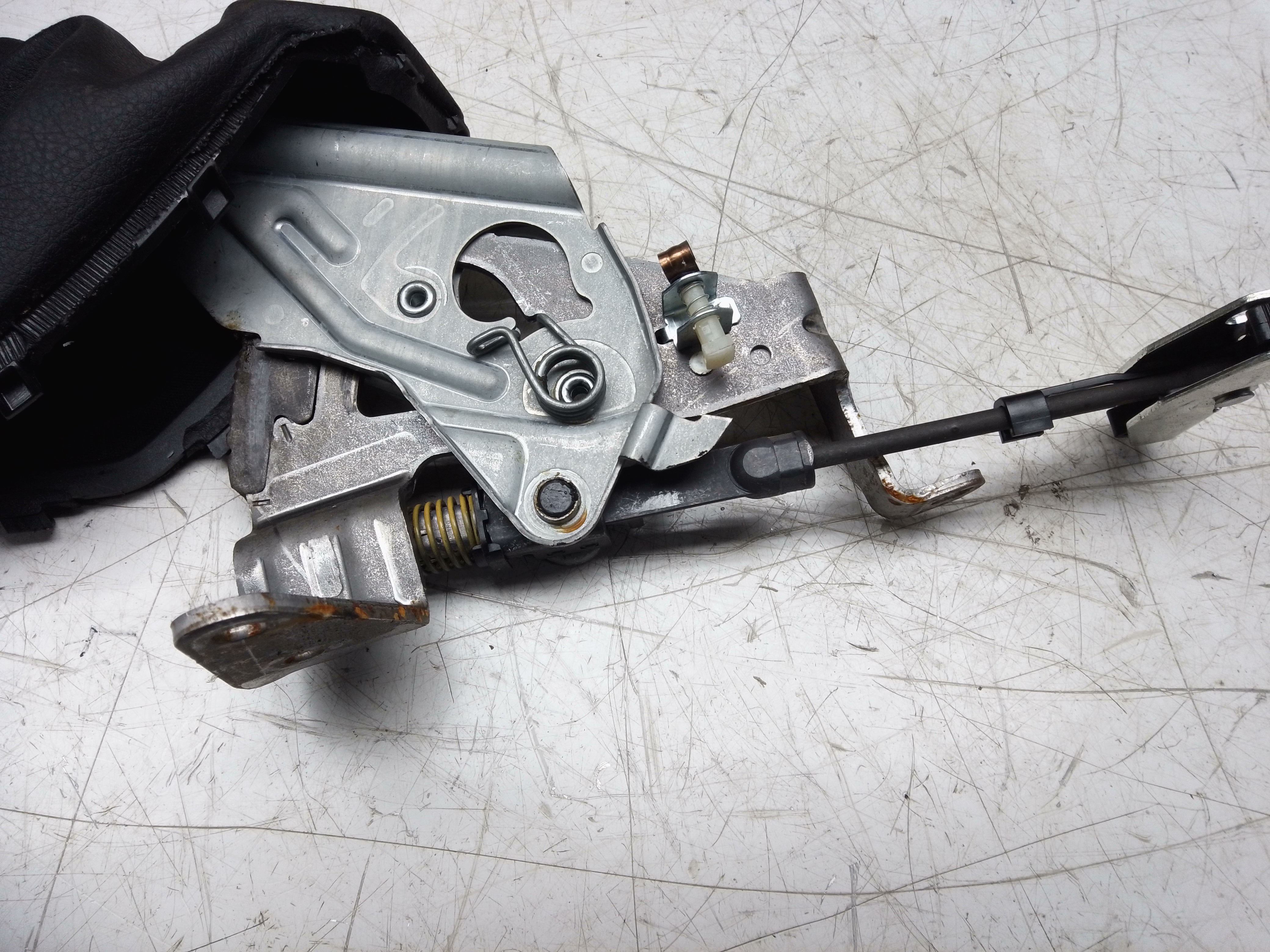 BMW 3 Series F30 2013 Parking Brake / Handbrake Right Handlebar (6799102)