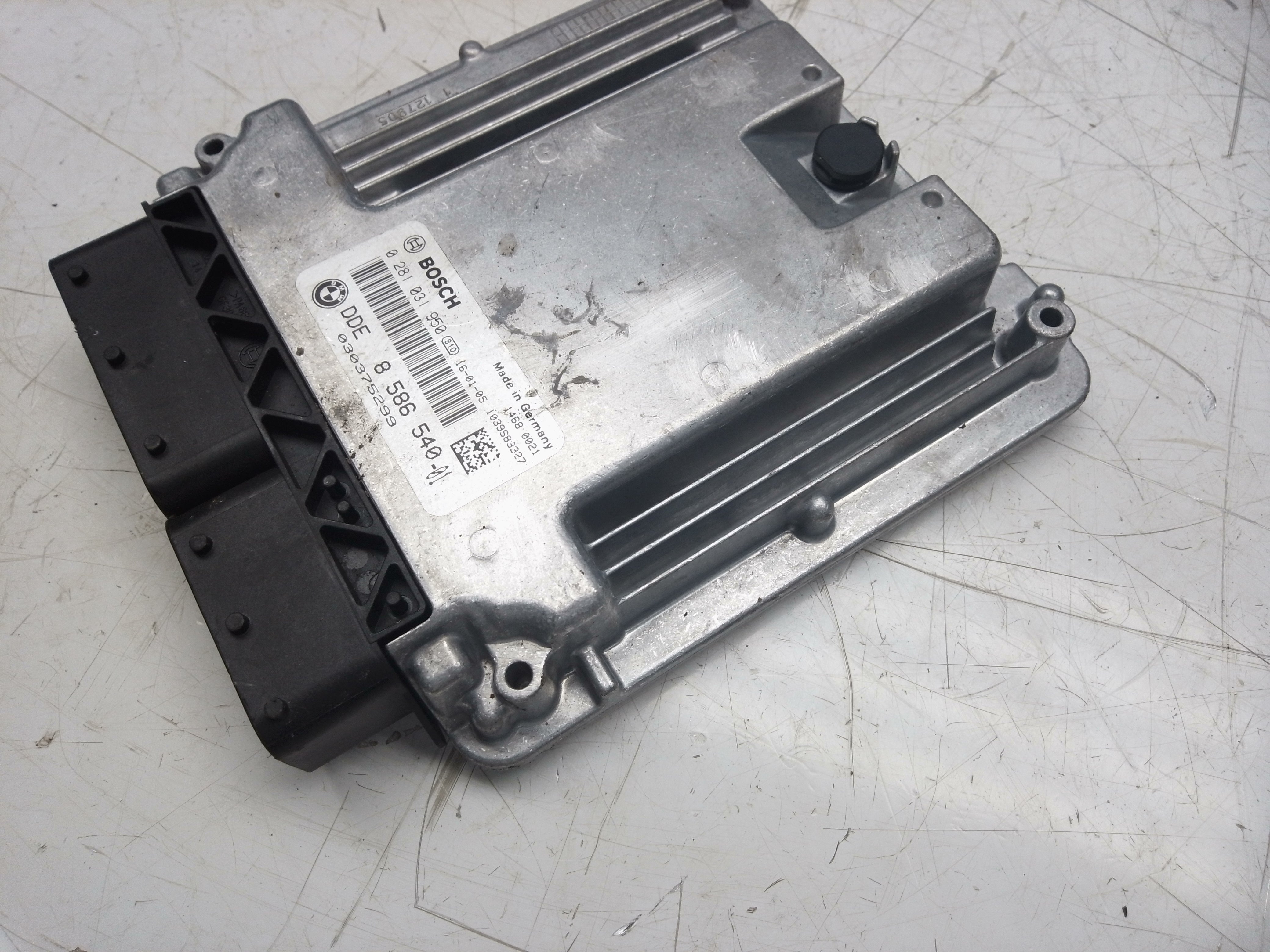 BMW 1 2 3 4 Series F20 F26 F30 F32 F34 Engine ECU (8586540)