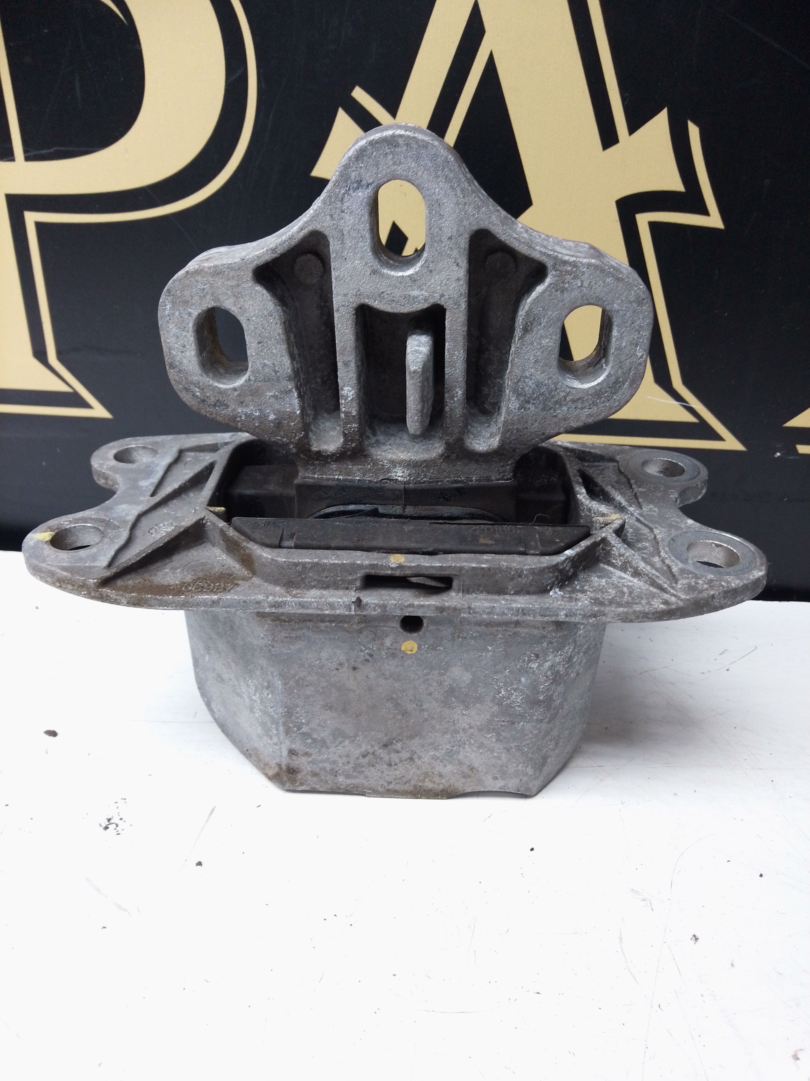 BMW X1 F48 Transmission Mount/Bracket Set 172768-10 6853453-04 – 2015–2022