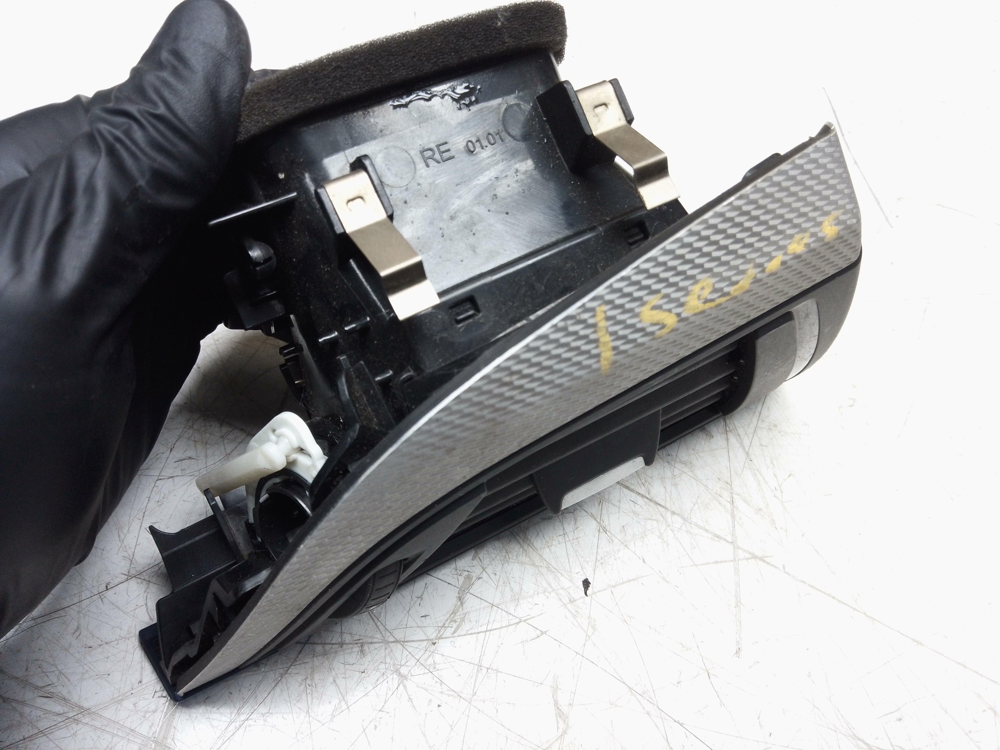 BMW 2 Series F22 Dashboard Air Vent – Front Right / Driver Side (9205356)