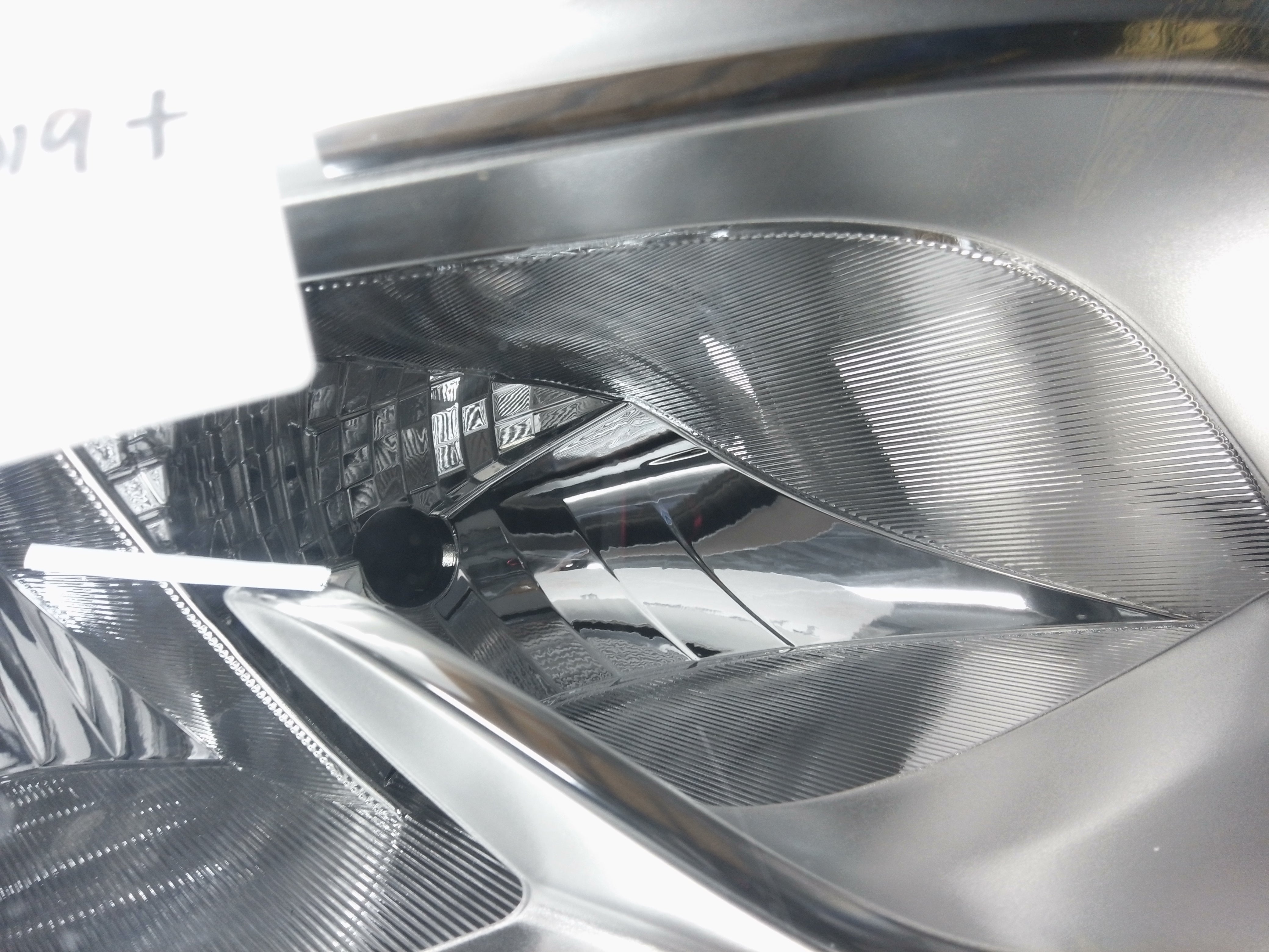 Mercedes Sprinter 2018–2024 Right Headlight