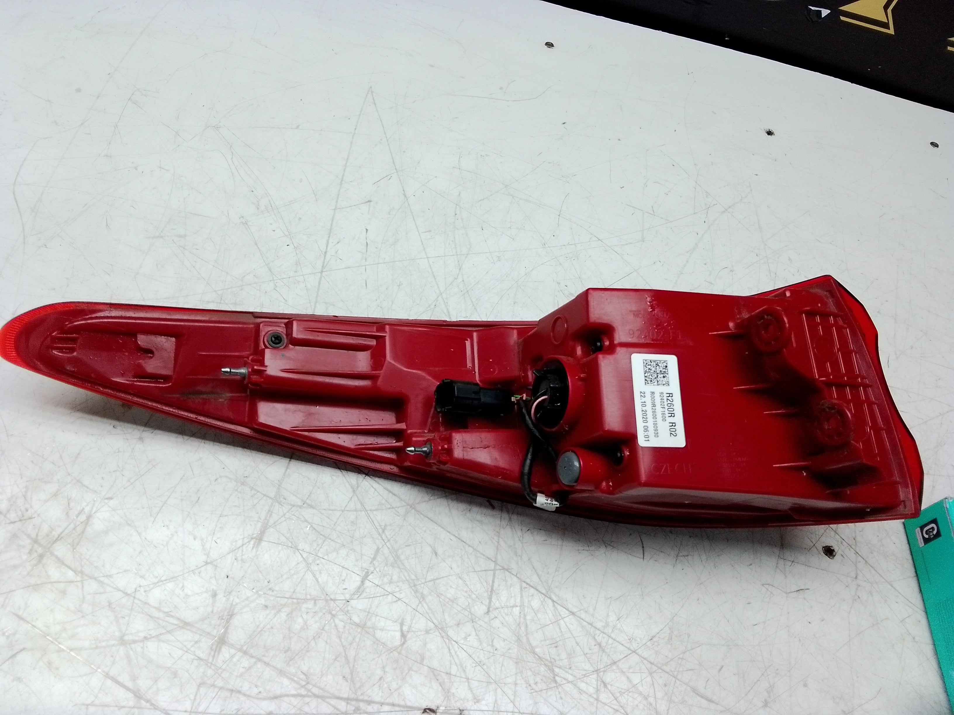 Kia Sportage 2020 Driver Right Side Rear Light (92402F1600)