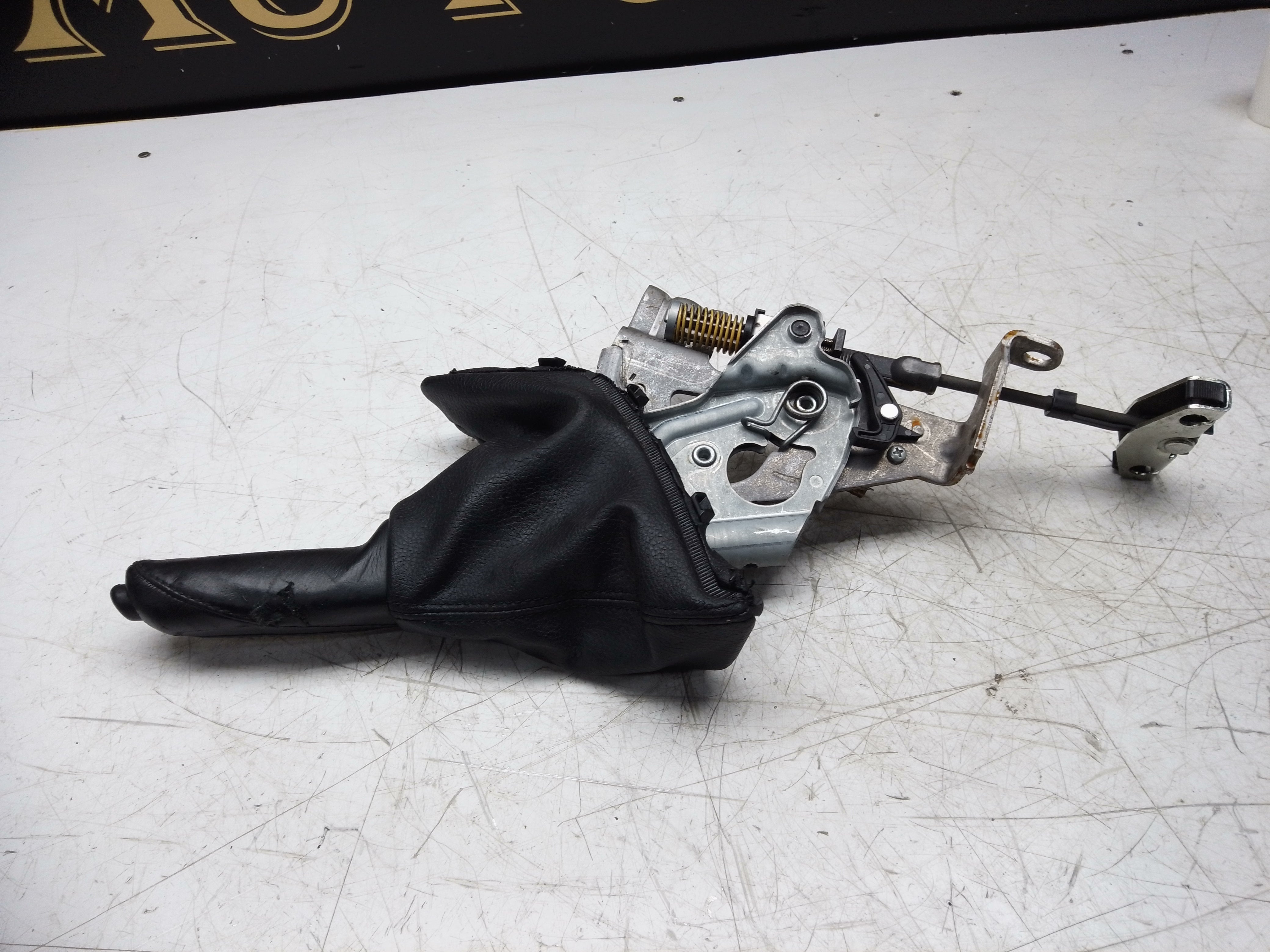 BMW 3 Series F30 2013 Parking Brake / Handbrake Right Handlebar (6799102)