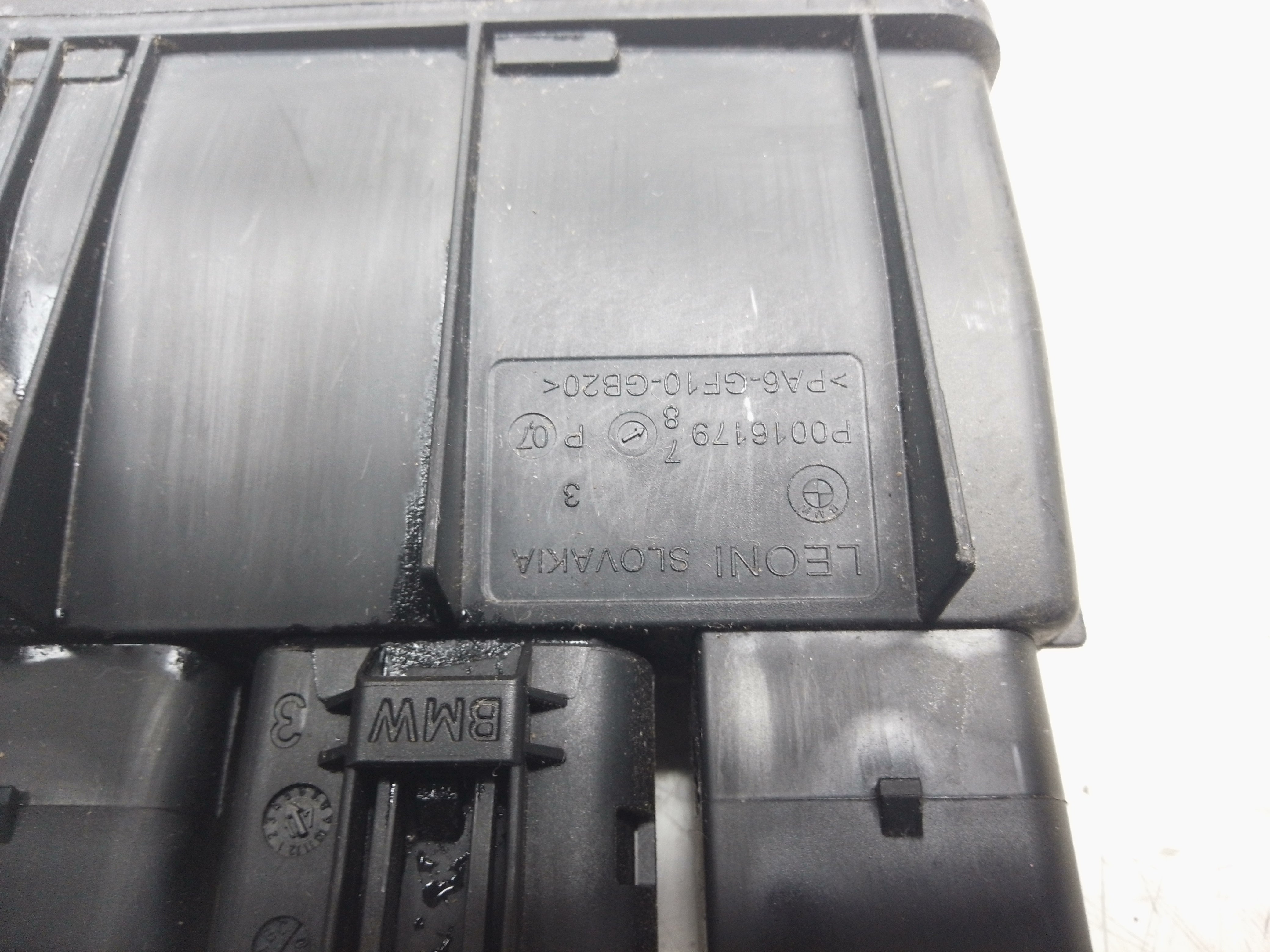 BMW F Series Integrated Supply Control Module (8638551-04)