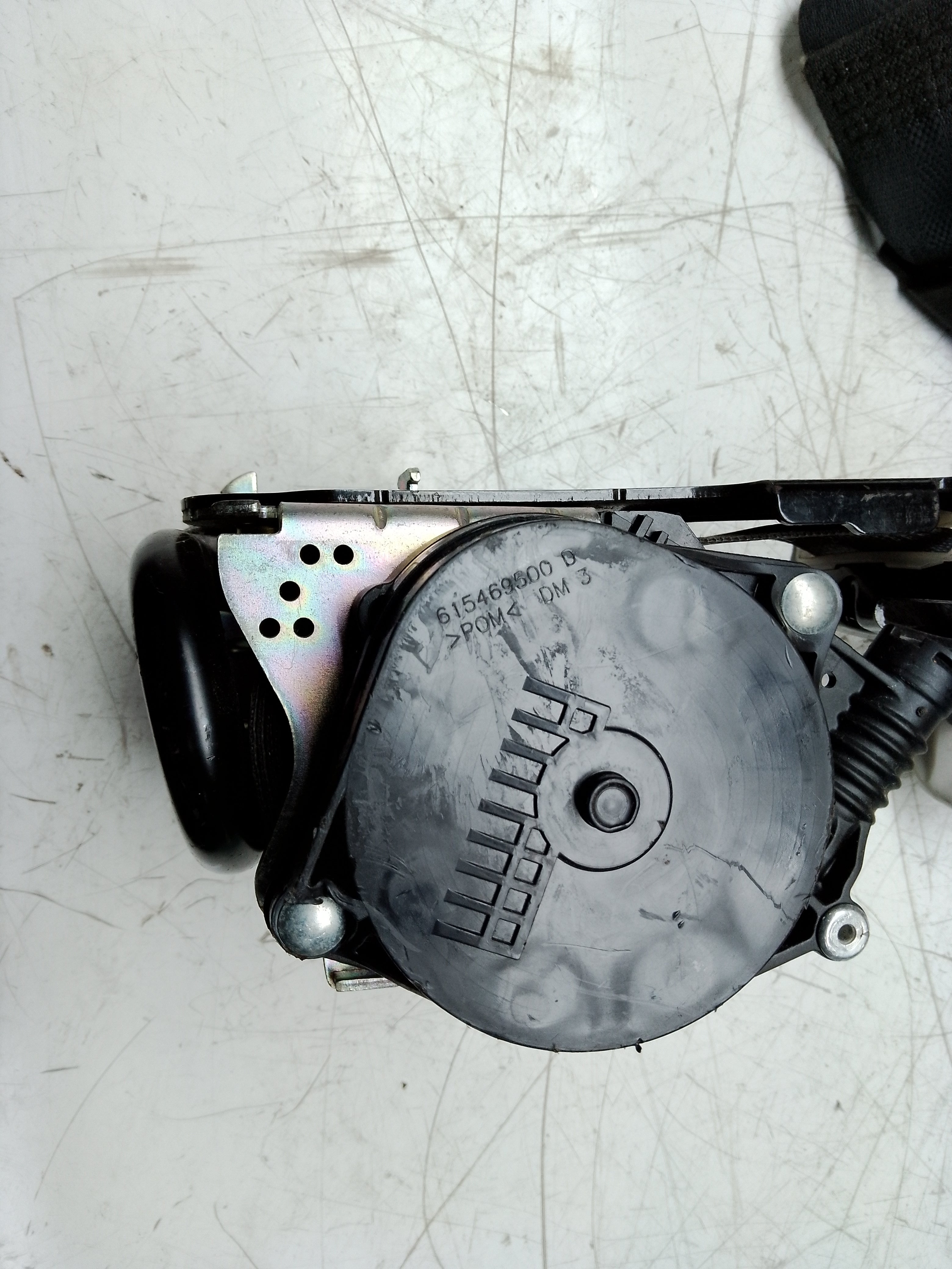 Jaguar F-Pace X761 2016–20 Front Right Driver Side Seatbelt with Pretensioner (G622736100C)