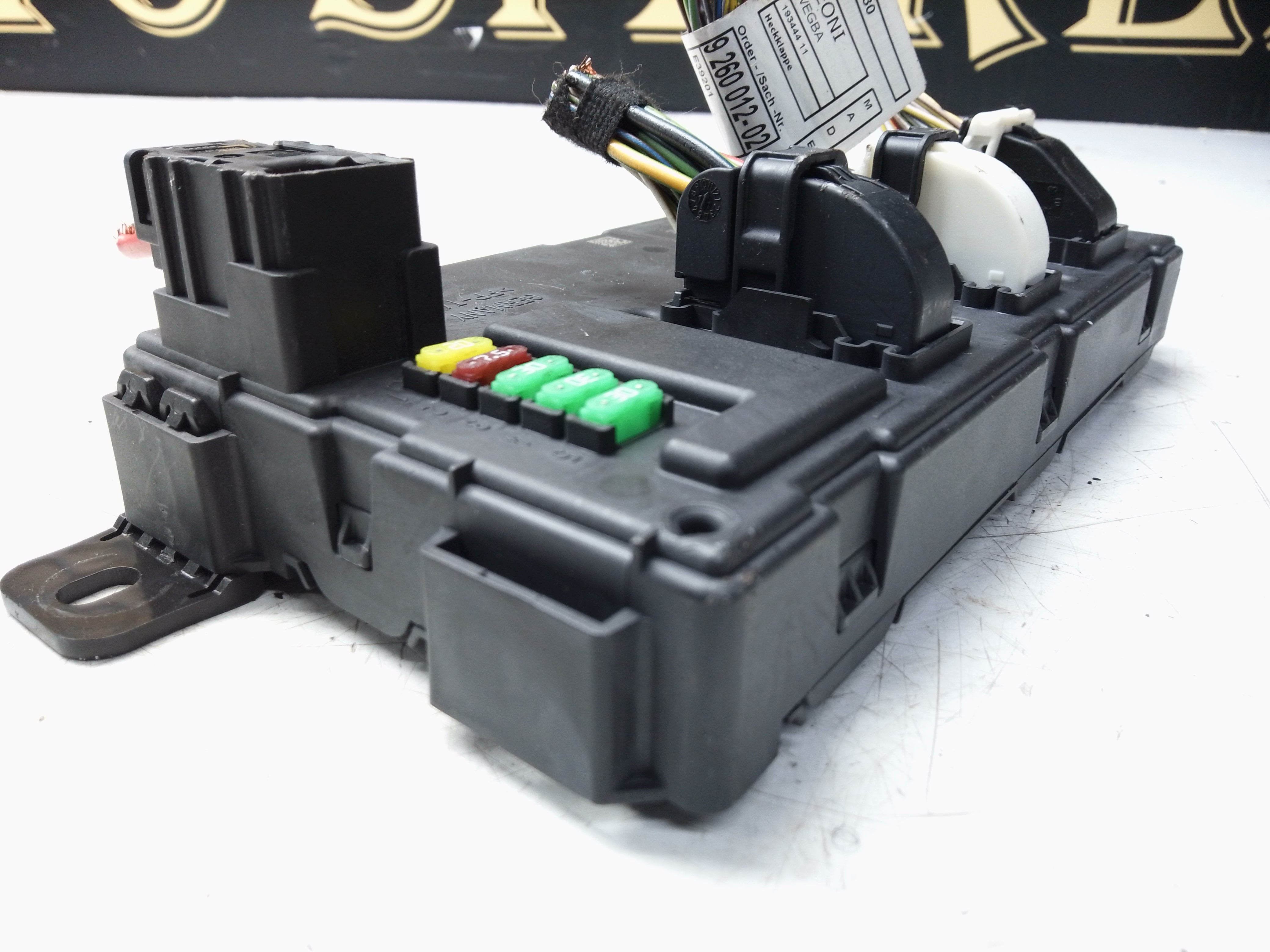 BMW 3 Series F30 F31 320i 320D 2012-2015 Rear Fuse Box Control Module (9279823)