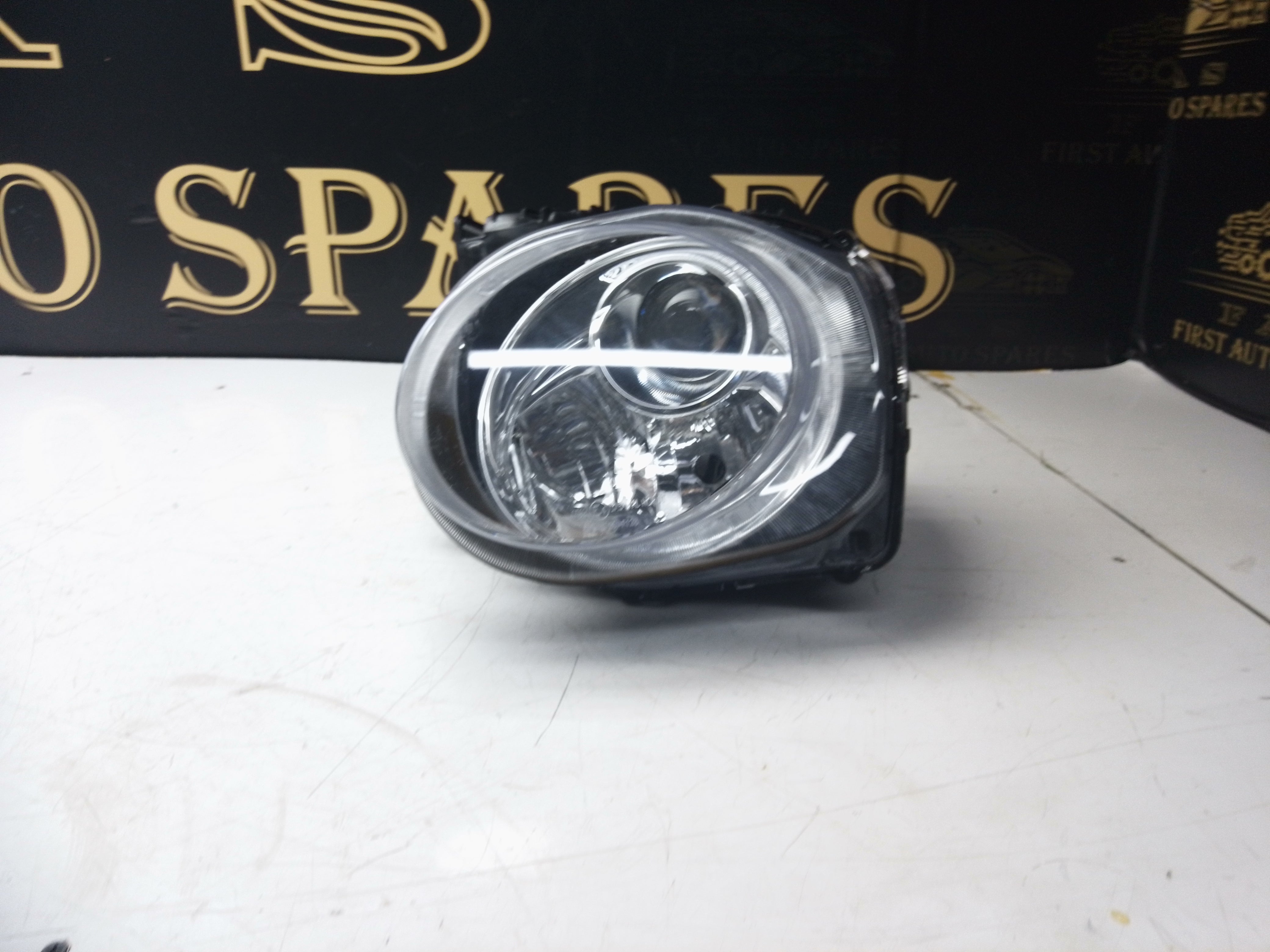 Nissan Juke Left Xenon Headlight