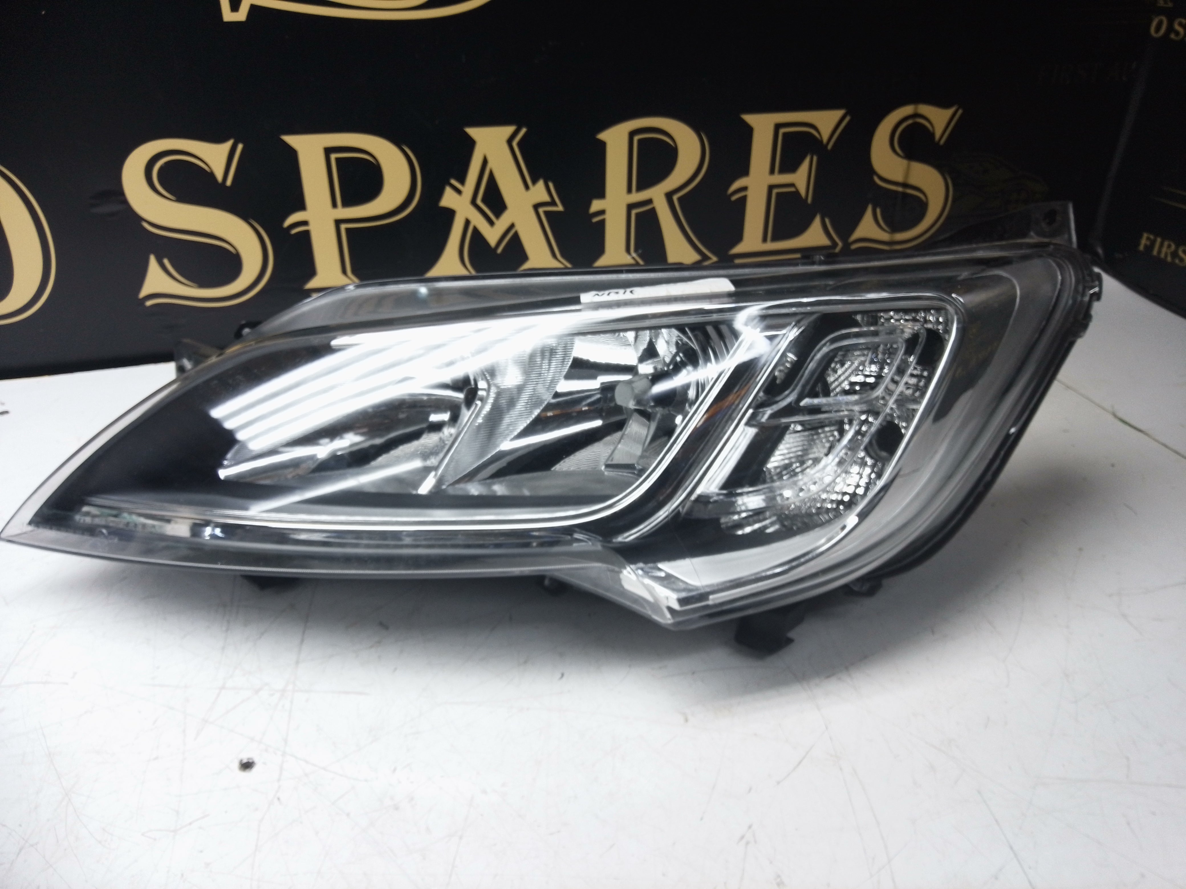 Fiat Ducato 35 Multijet Left Headlight