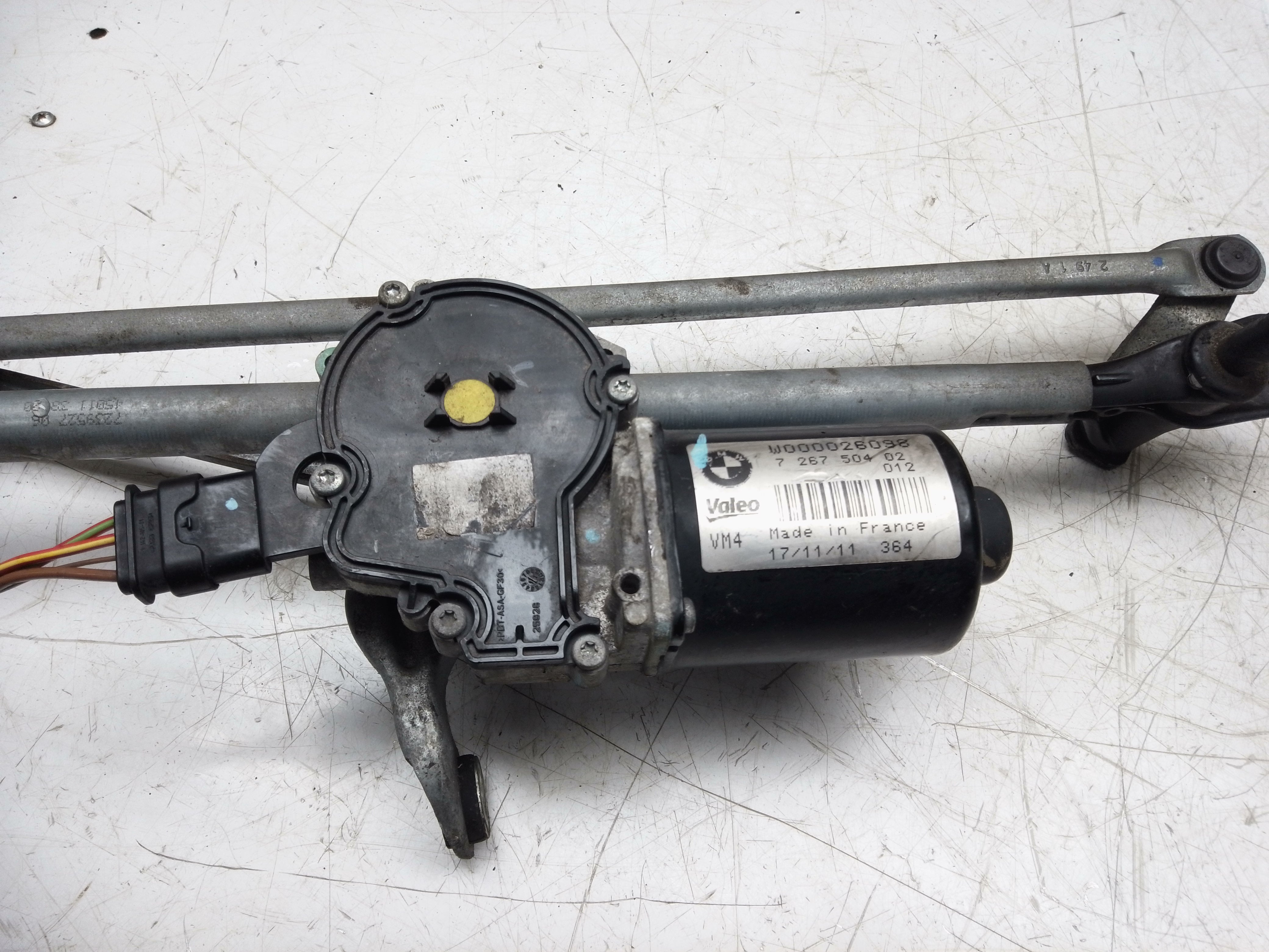 BMW 1 Series F20 Urban 2011 Front Wiper Motor & Linkage (7267504-02)
