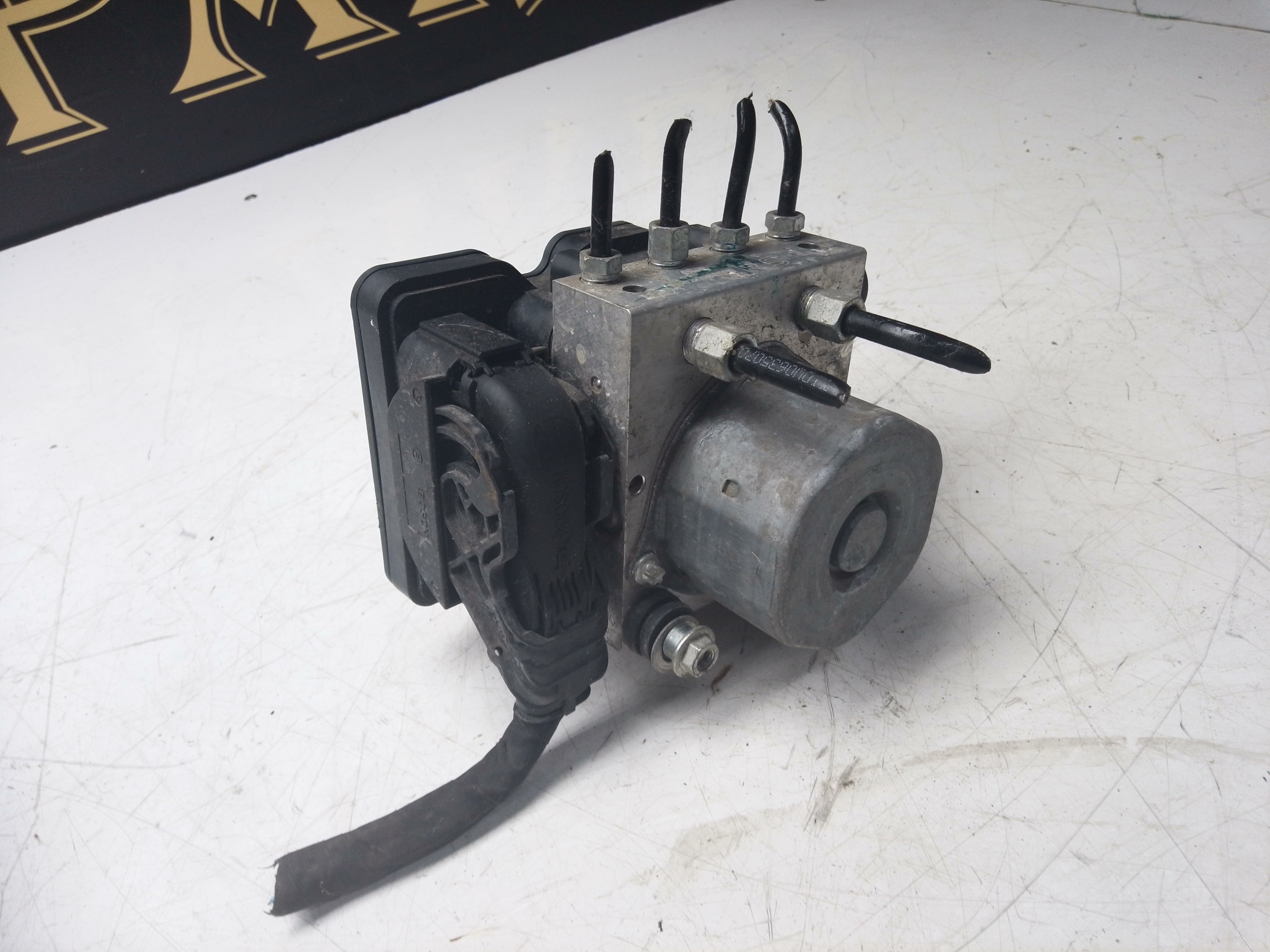 Nissan Qashqai J11 2017 ABS Pump Control Module ECU (2265106455)