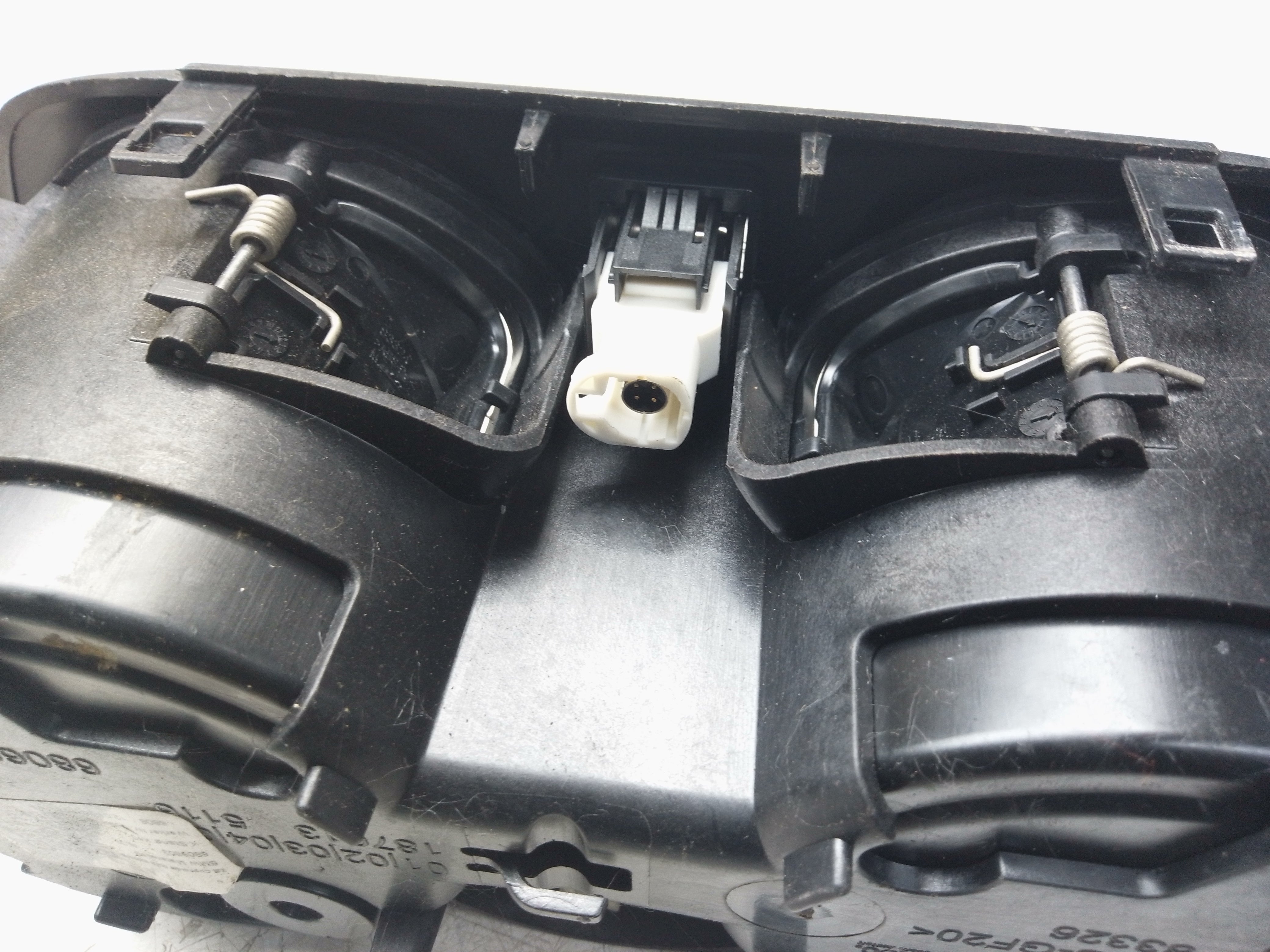 BMW 3 Series G20 G21 Centre Console Cup Holder (6806803)