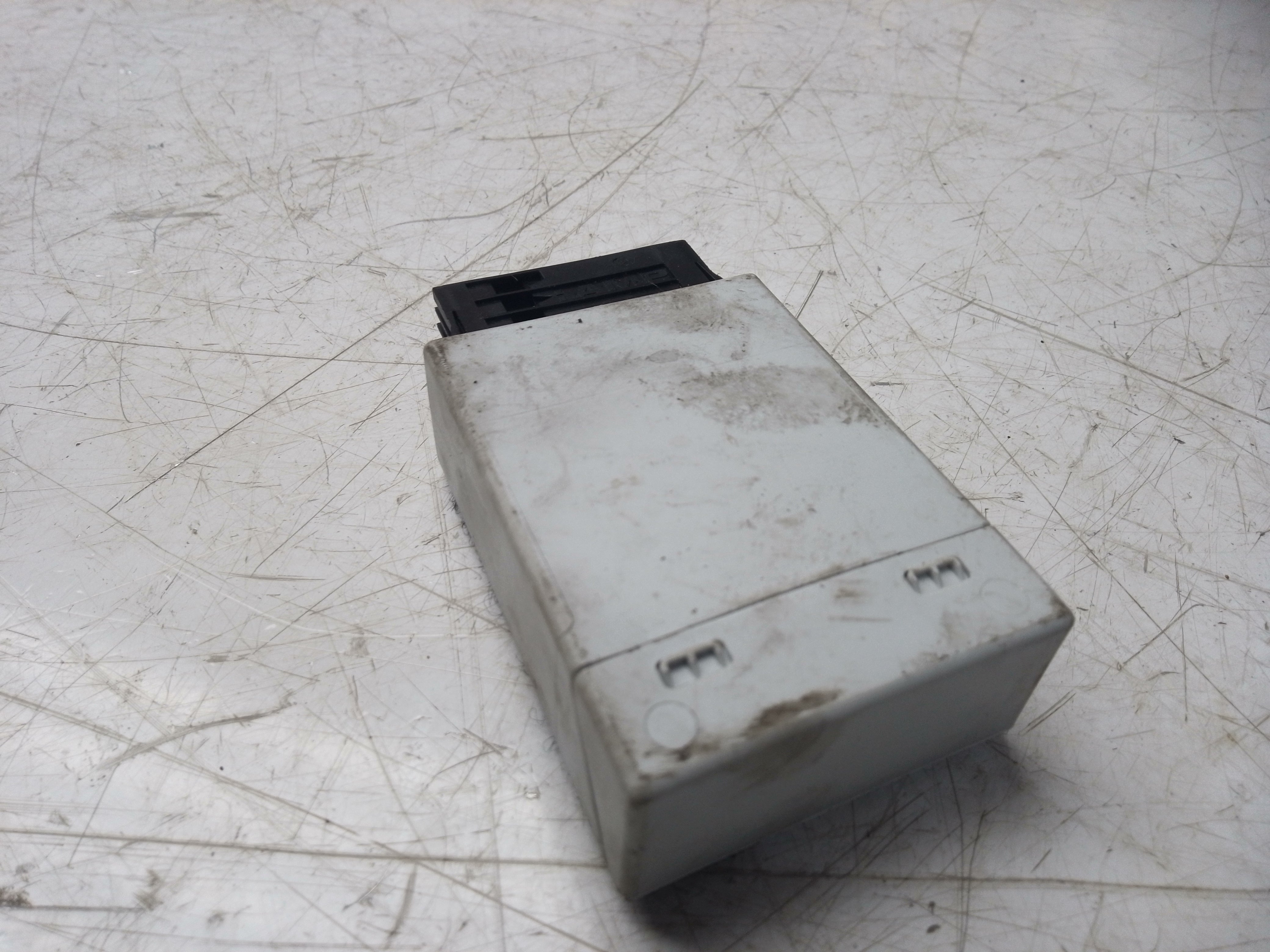 BMW X5 F15 2016 Air Suspension Control Unit Module (1E0656)