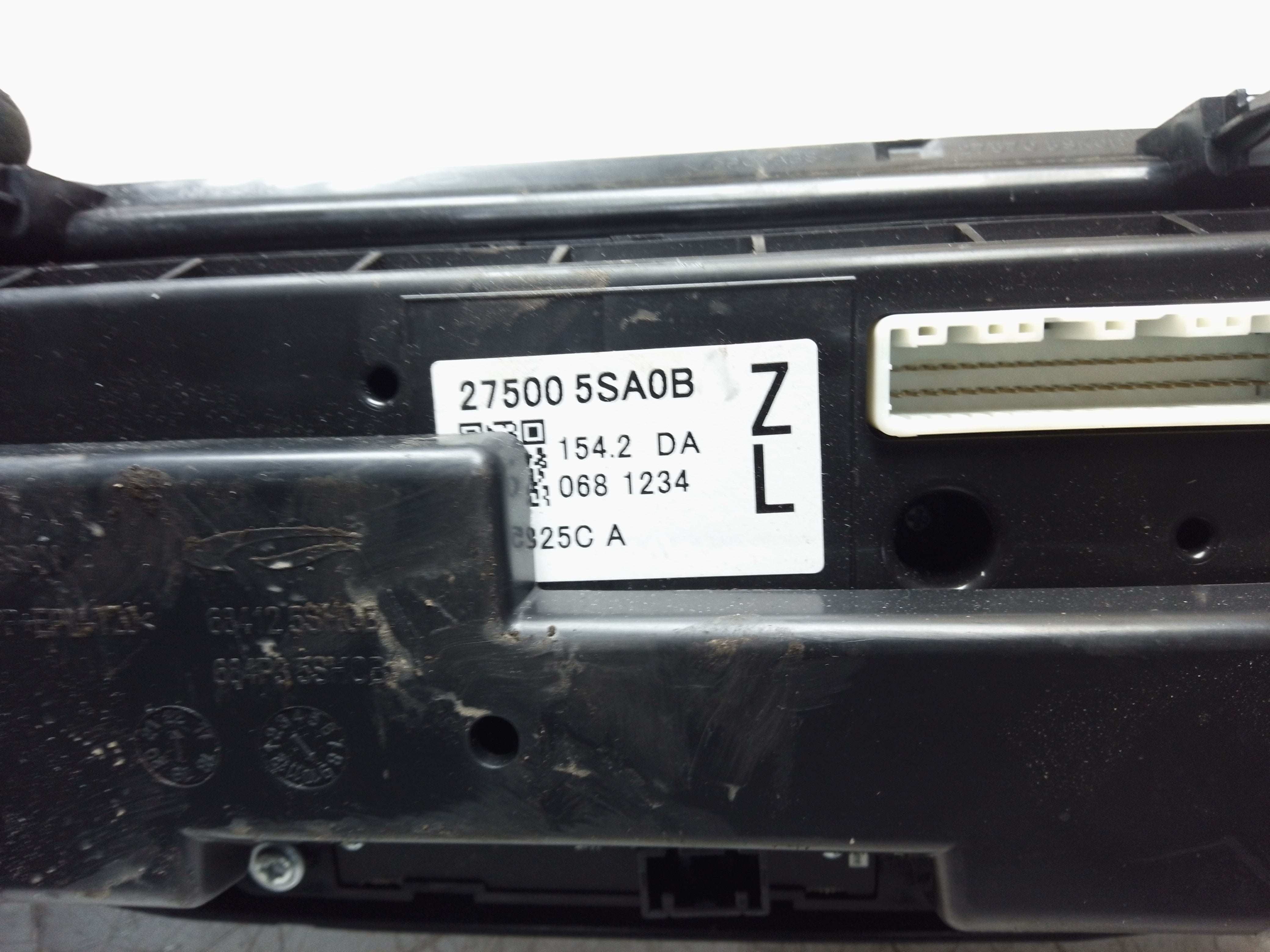 Nissan Leaf 2017-2024 Climate Control Heater Control Panel (27500 5SA0B)