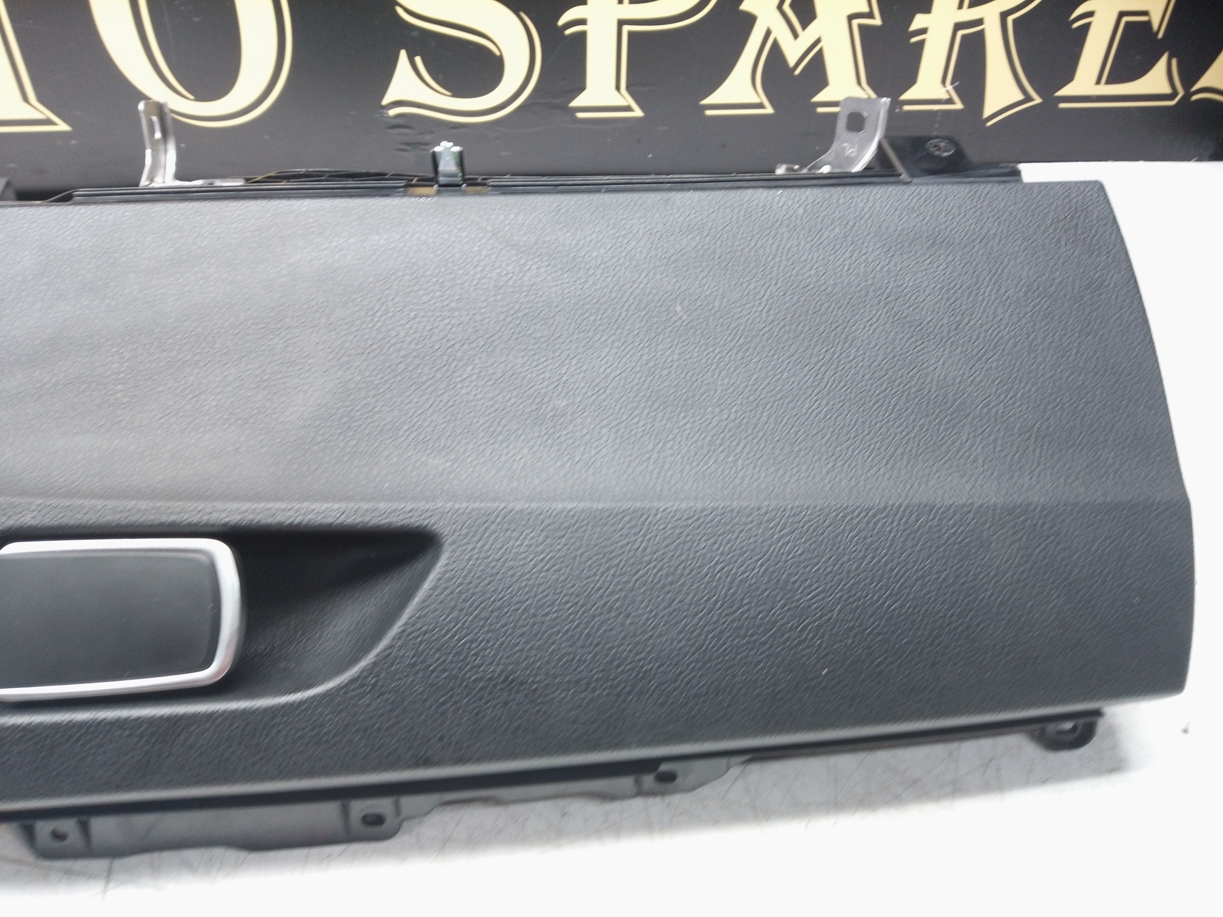 BMW 2 Series F22 M Sport Dashboard Glovebox Storage Compartment (9227250)