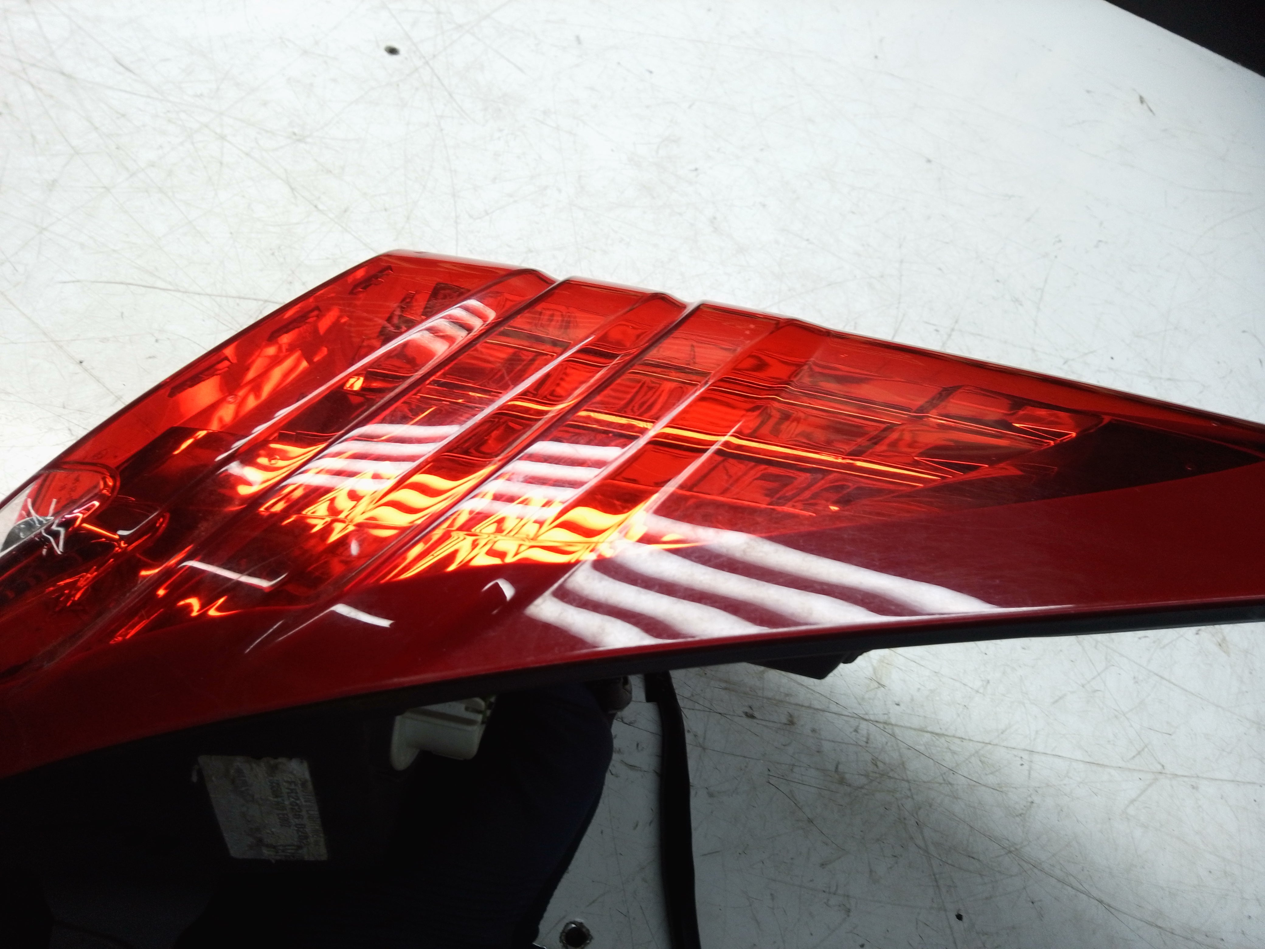 Honda Civic 2012 Right Rear Tail Light (3350ATV0E002 / FR26260202)