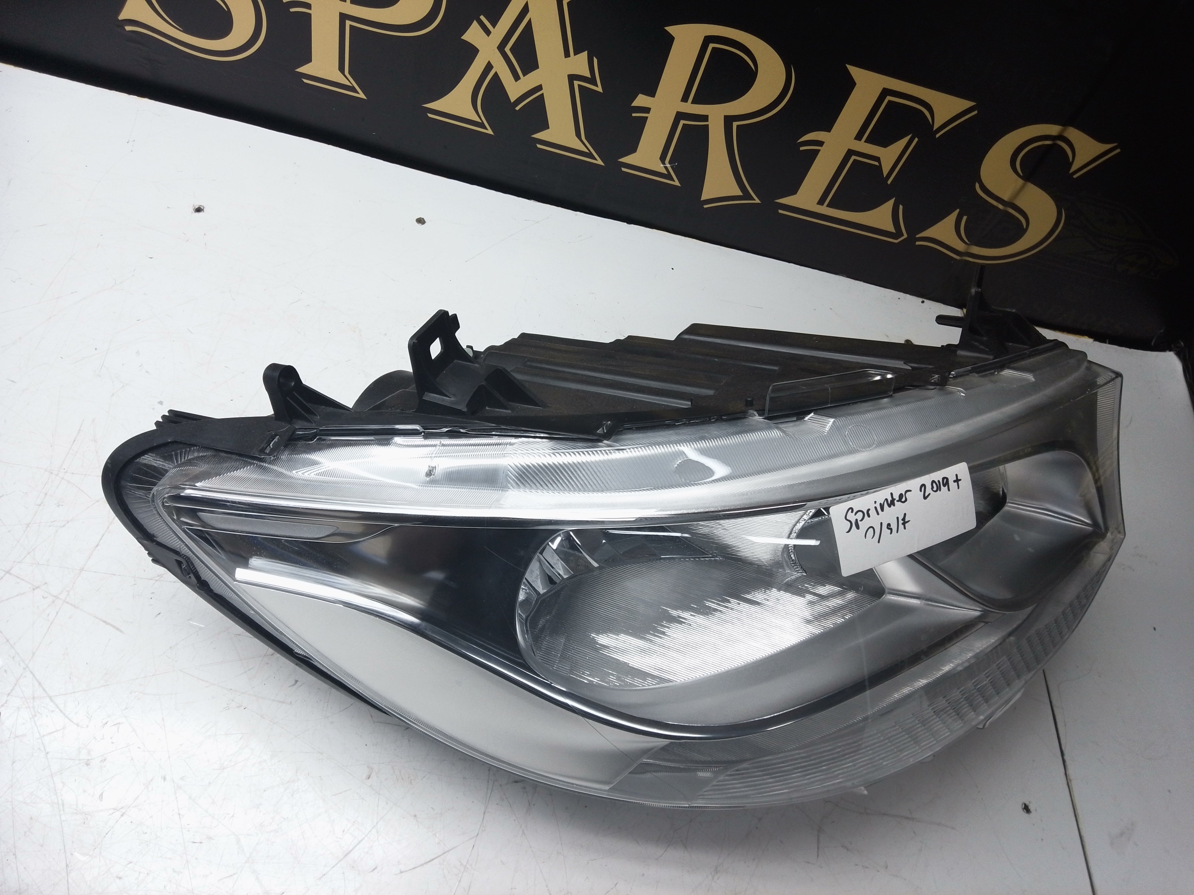 Mercedes Sprinter 2018–2024 Right Headlight