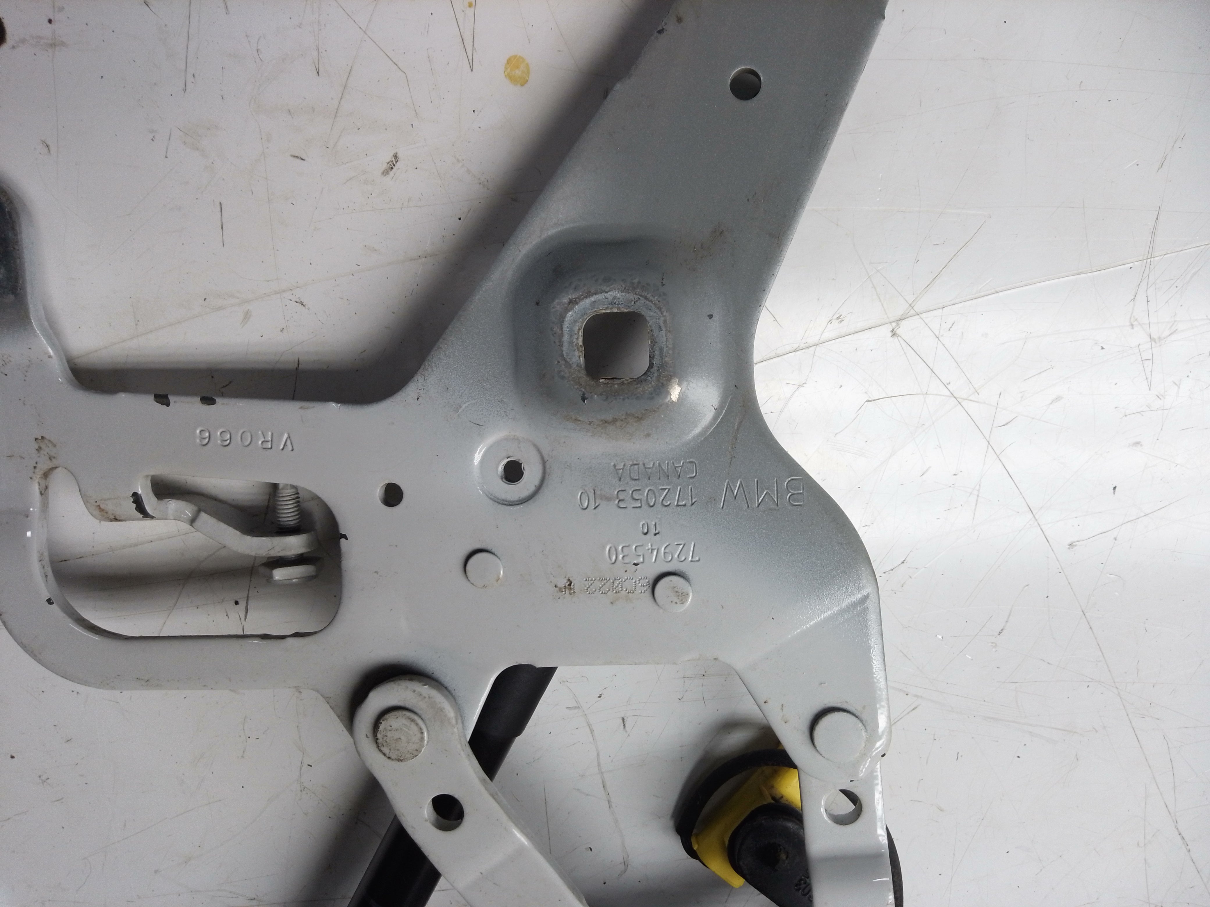 BMW X5 F15 Hinges (7294529) (7294530) with Actuators (0589-P1-000095)