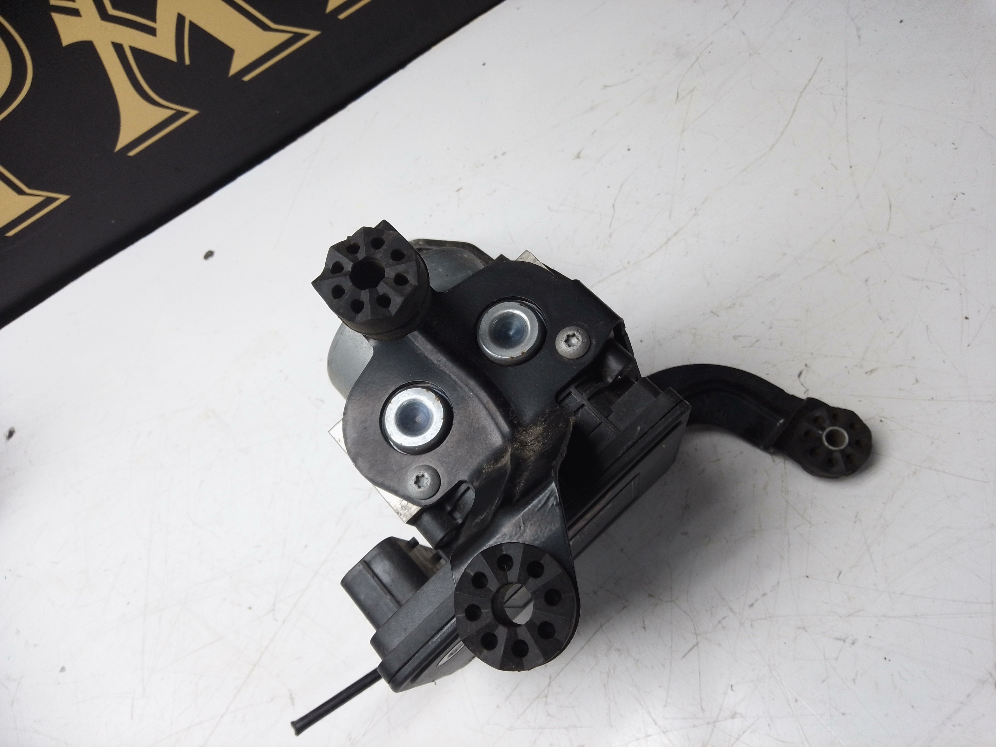 BMW 1, 2 & 3 Series DSC Hydro Braking Unit ABS Pump (6875559) (6875558)