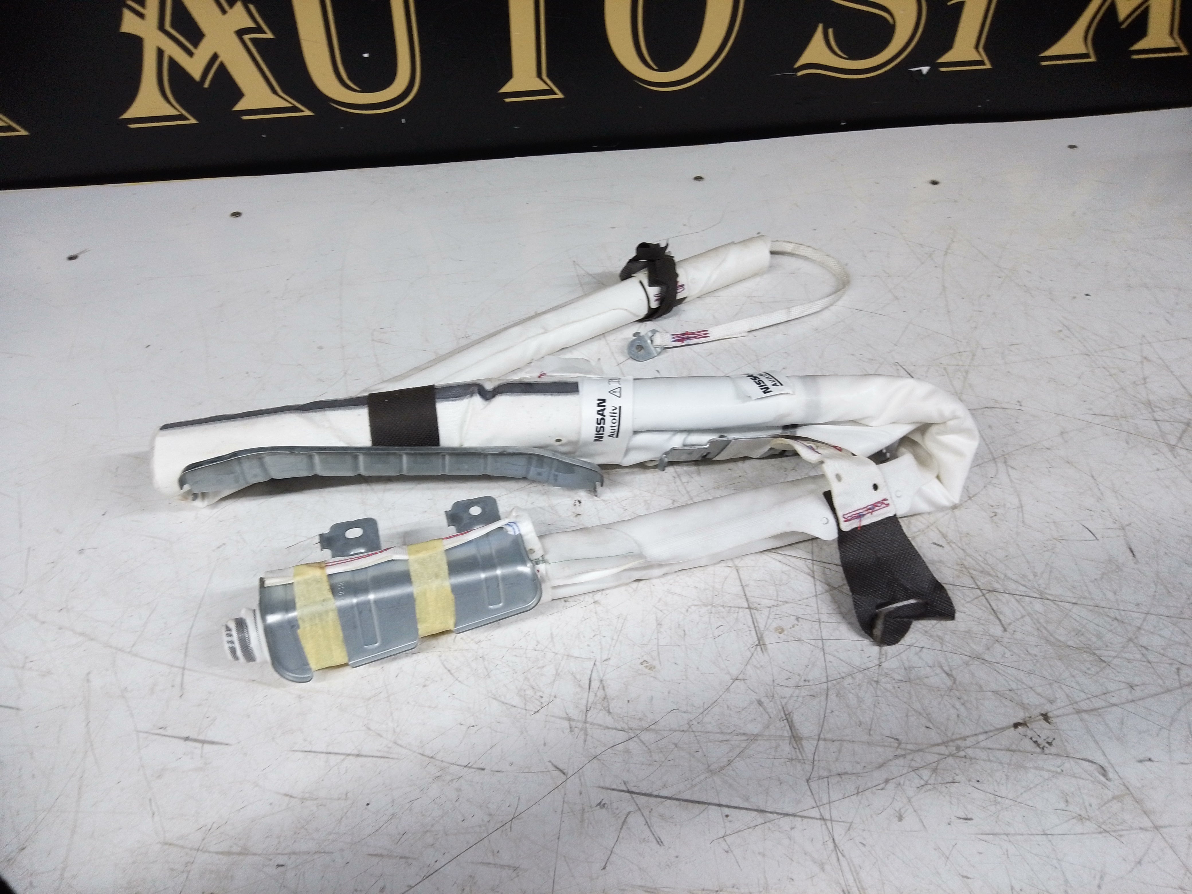 Nissan Juke F16 Right Side Roof Safety Curtain Airbag (985P0-6PA0A) (646819300B)