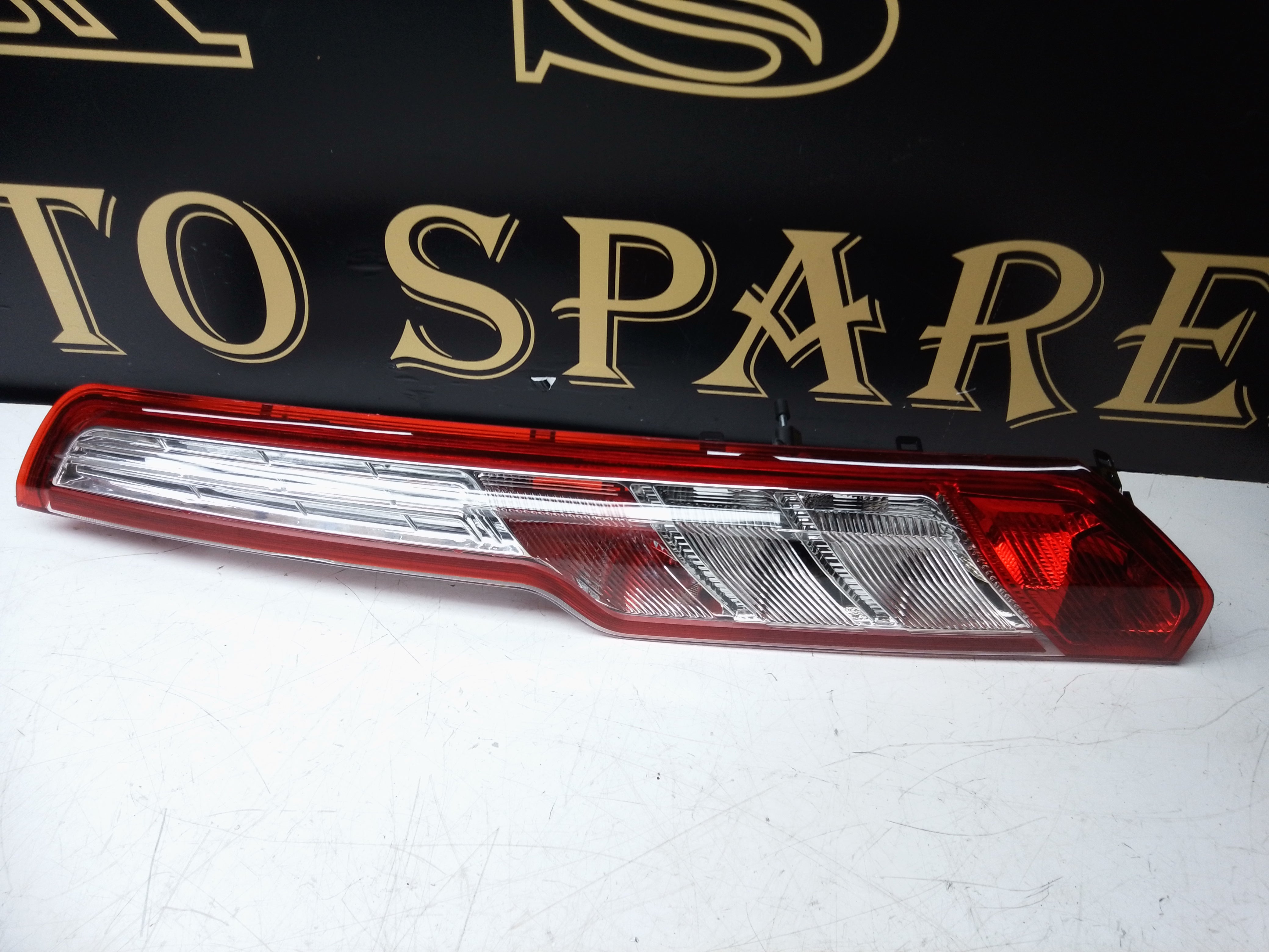 Ford Transit Custom Van 2012–2024 Right Rear Tail Back Lamp (FDTCU110R)