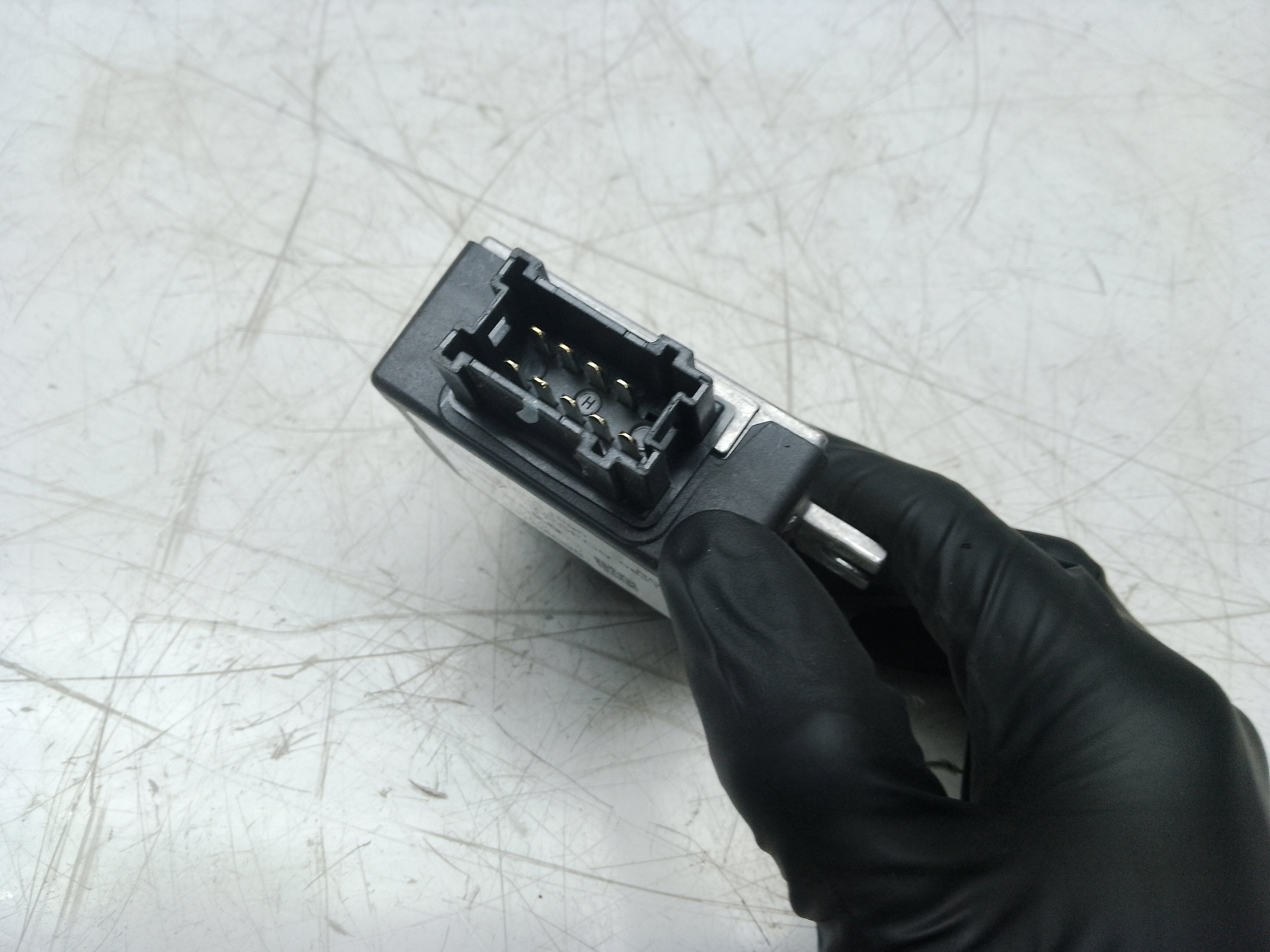 BMW 3 Series G20 G21 LCI Fuel Pump Control Module (5A25FC9)