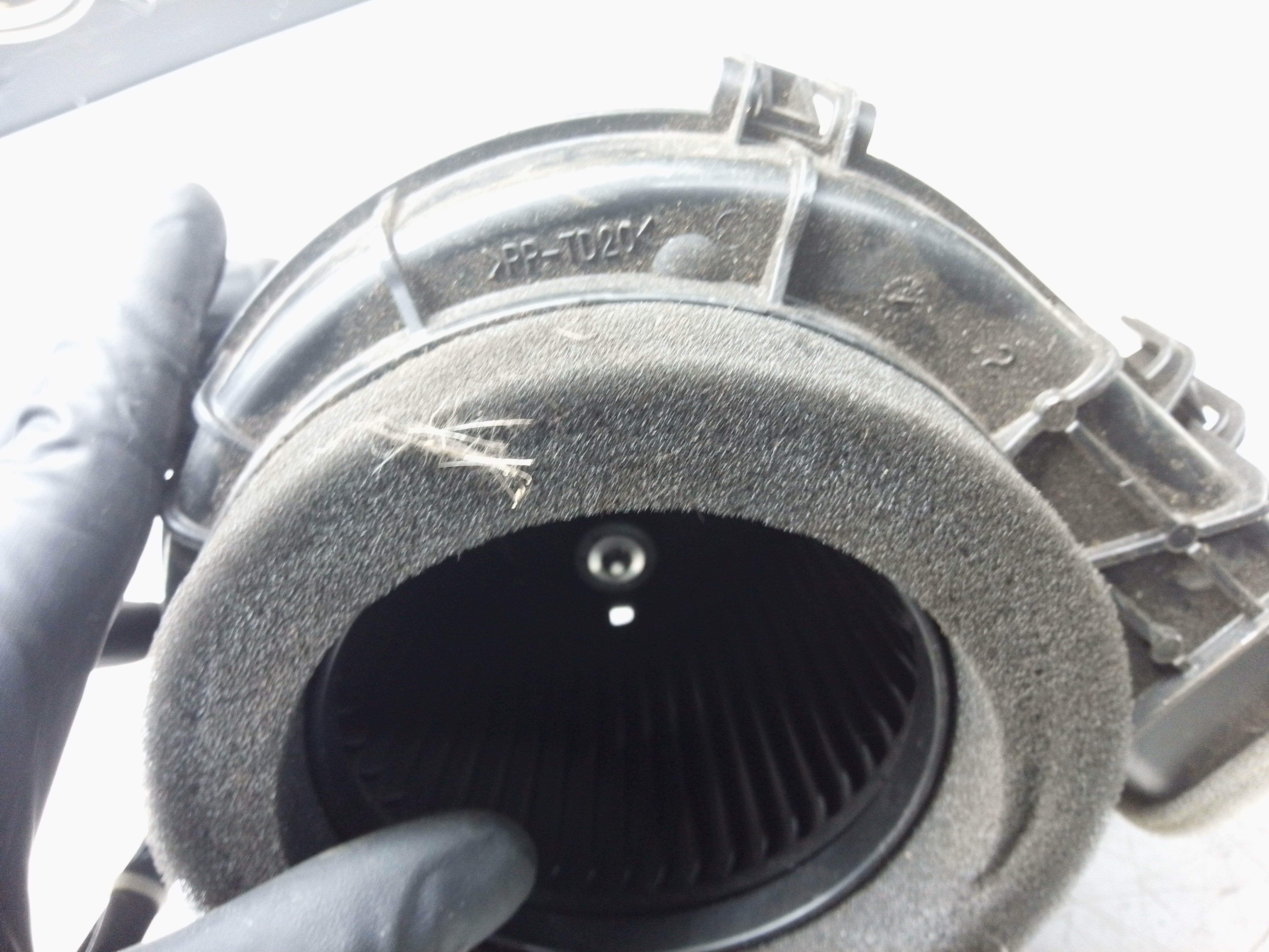 Toyota Corolla 2019–23 Battery Cooling Heater Fan (G9230-47080)